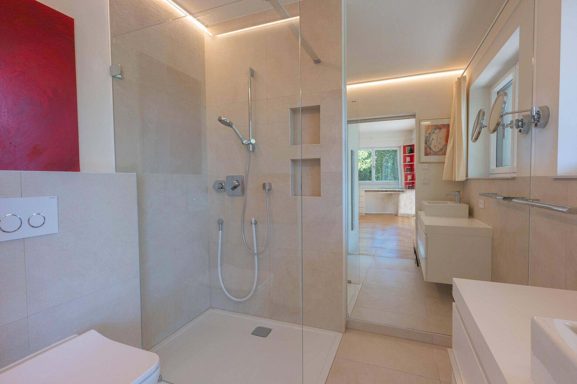 Bad mit Dusche