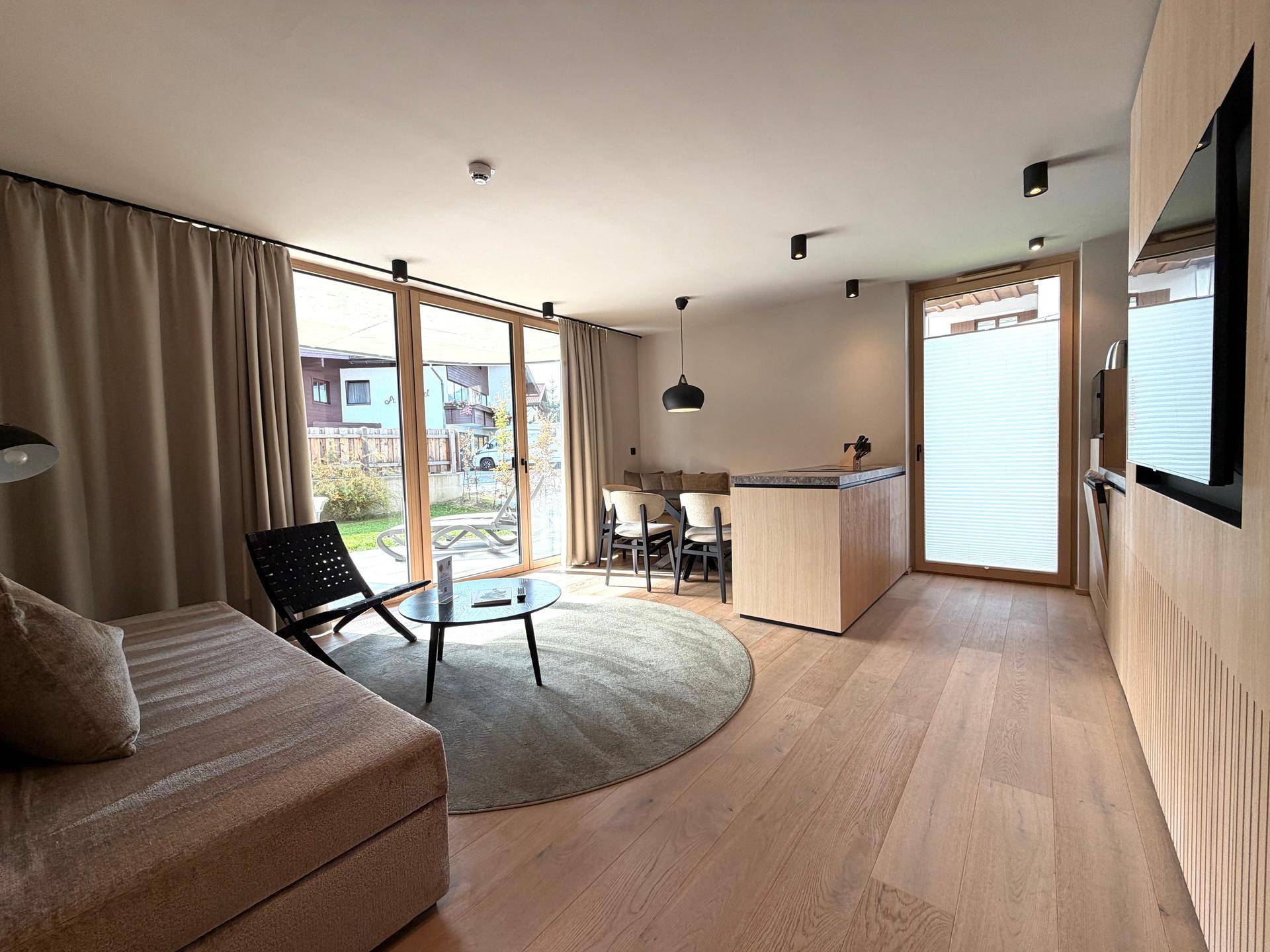 Wunderschönes 3-Zimmer Appartement in bester Lage von Oberndorf! – pohled 3