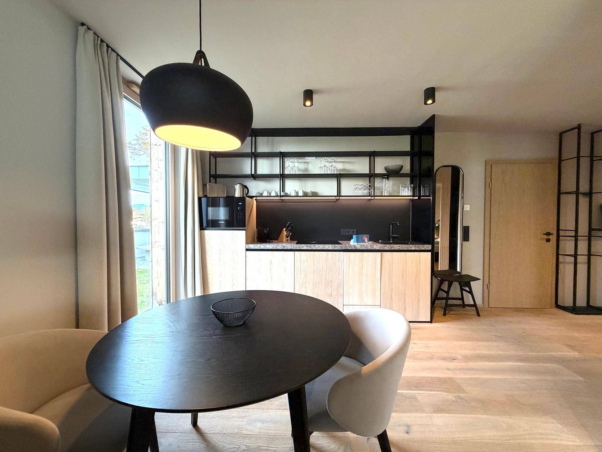 Ruhig gelegenes 2-Zimmer-Appartement in hervorragender Lage von Oberndorf! – pohled 5
