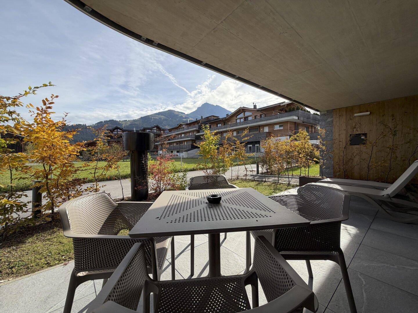 Top 01 Terrasse Süd:Ost.jpg