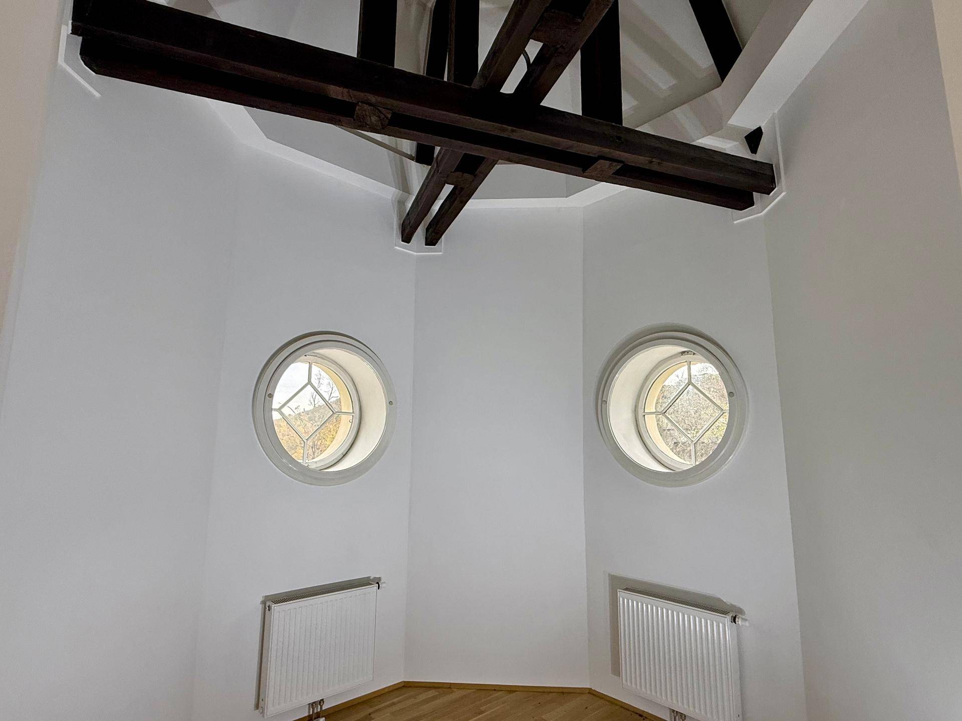 Dachgeschoss-Turm-Wohnung mit 5 Meter Raumhöhe I umfassend saniert I - Ansicht 2