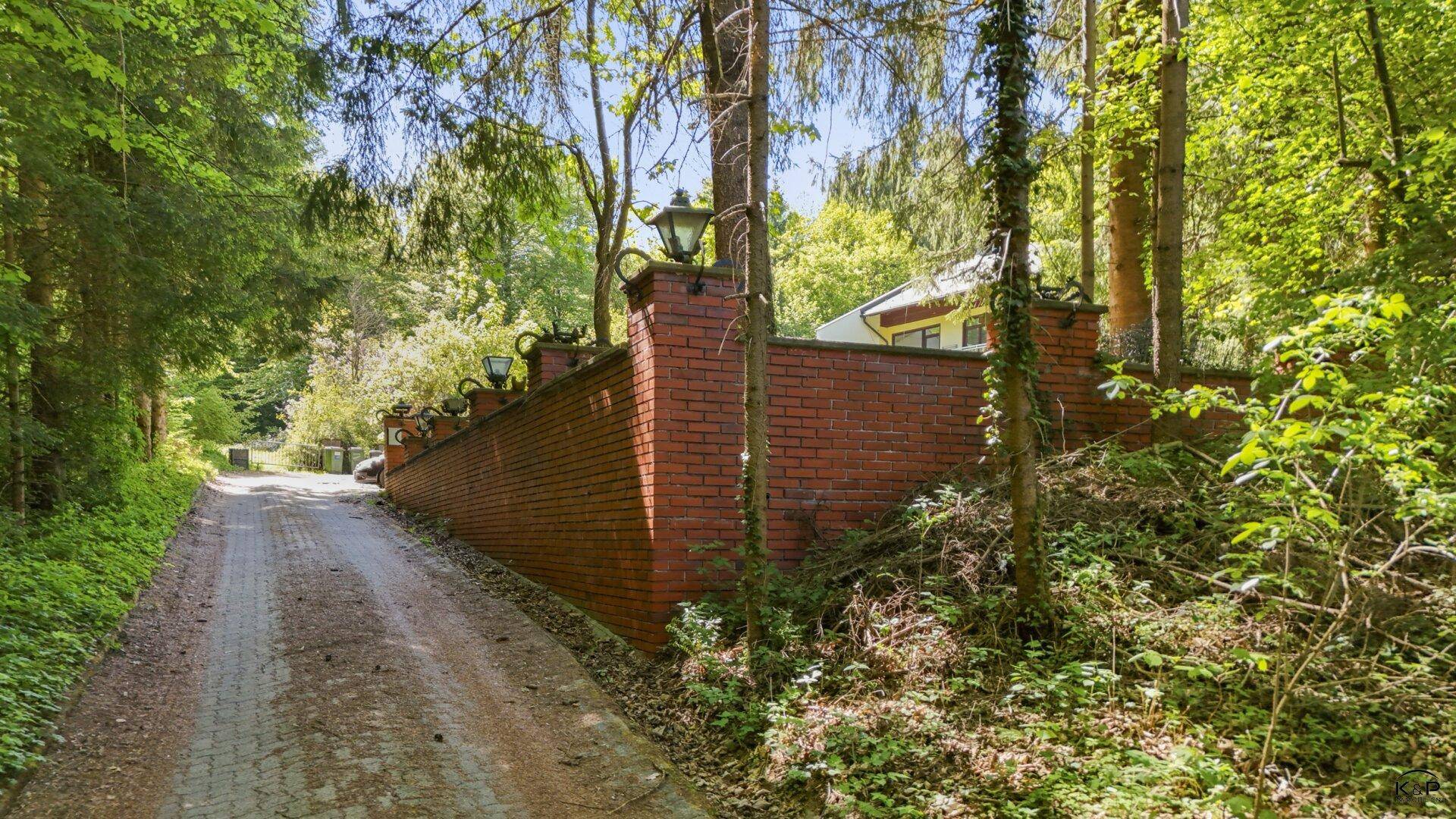 Besondere Liegenschaft in Pörtschach – eingebettet in die Natur und nahe dem türkisblauen Wörthersee - Ansicht 5