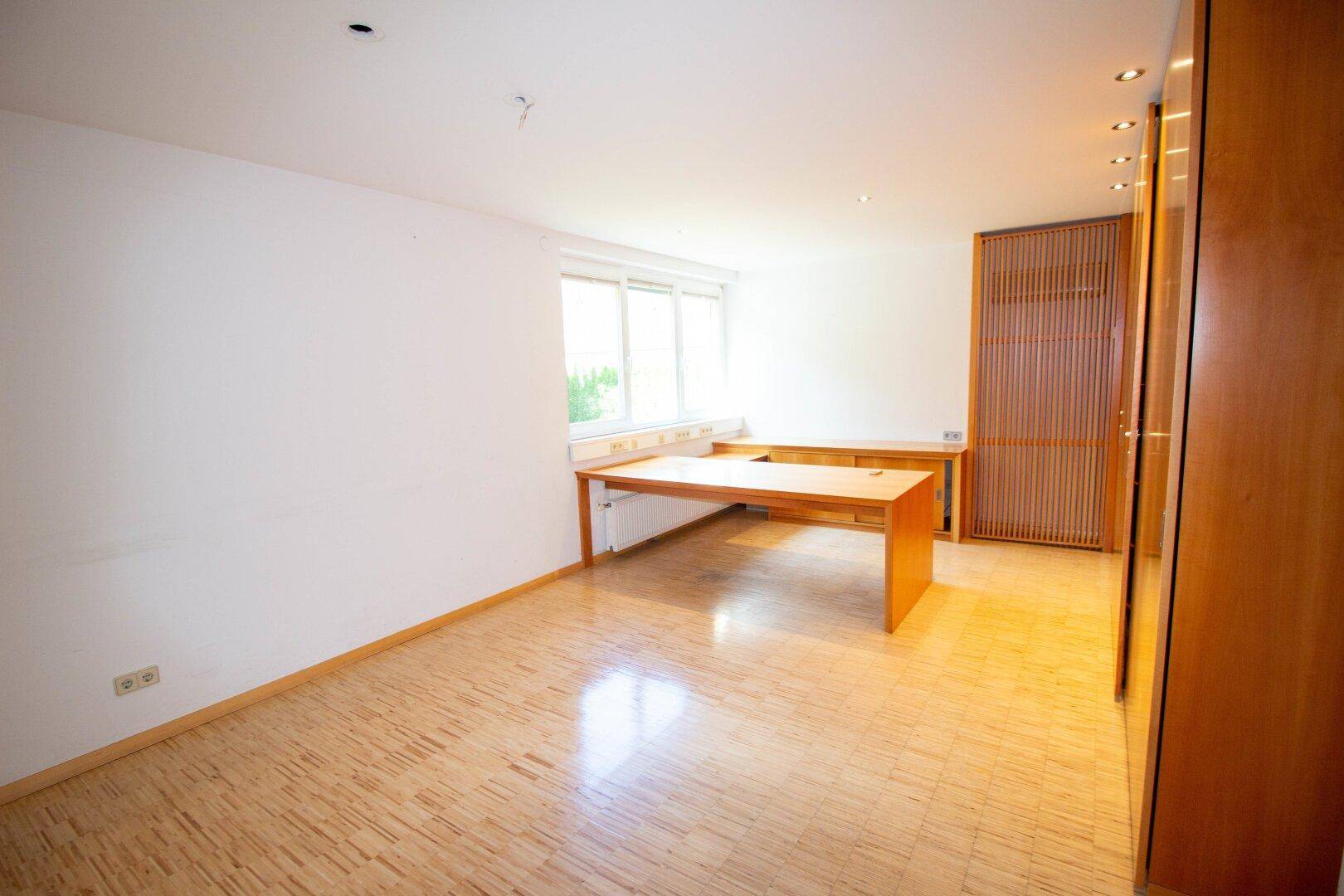 TOP ANGEBOT! VIELSEITIG NUTZBARE BÜRO-/ORDINATIONSRÄUMLICHKEITEN IN EINER TOP LAGE VON SPITTAL/DRAU! – pohled 5