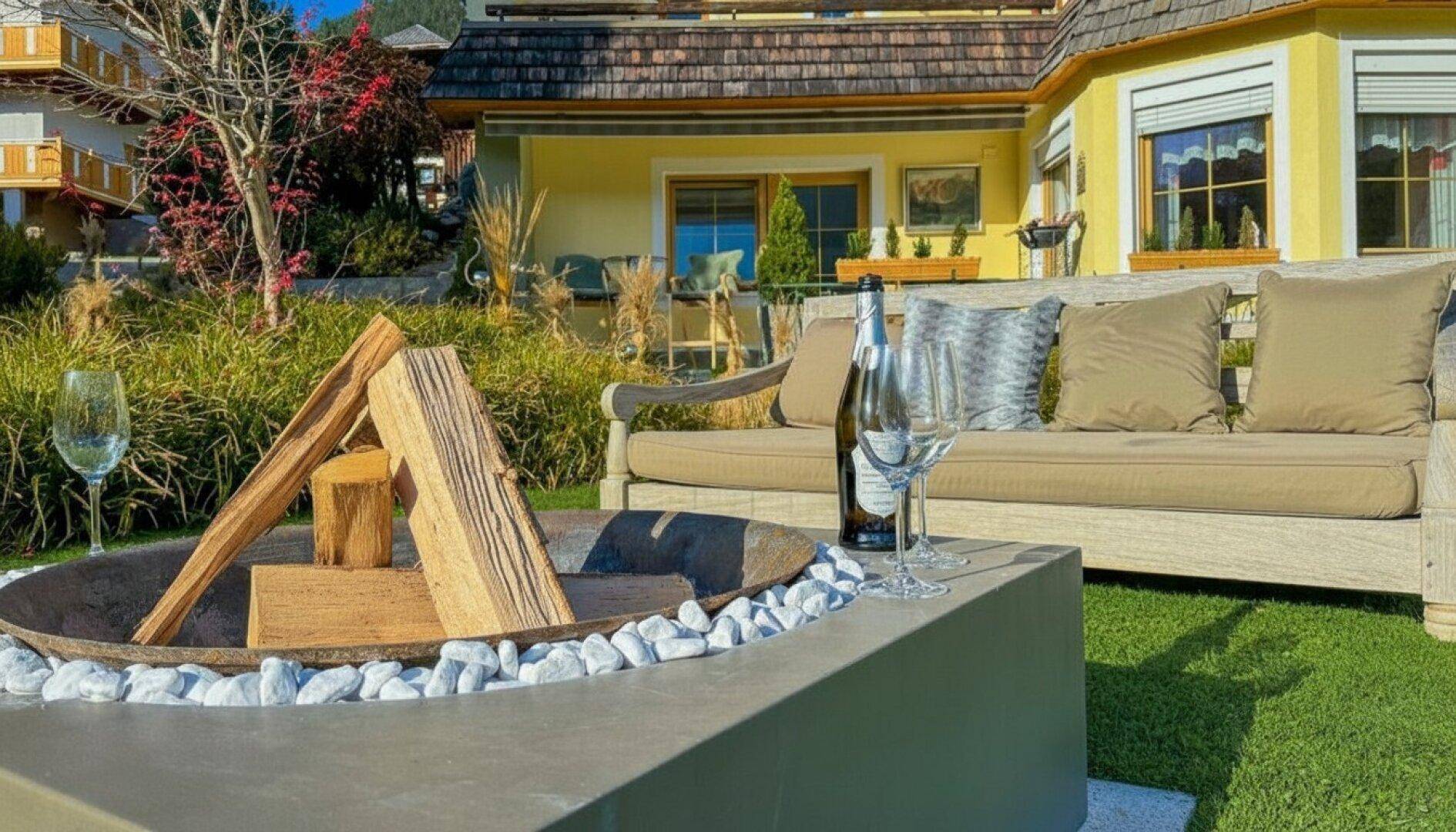 EIN HERZENSPROJEKT MIT PERSPEKTIVE! EXKLUSIVES APARTMENTHAUS MIT ENORM VIEL POTENTIAL IN BESTLAGE VON BAD KLEINKIRCHHEIM ALS ORT ZUM LEBEN, GENIESSEN UND INVESTIEREN! - Ansicht 3