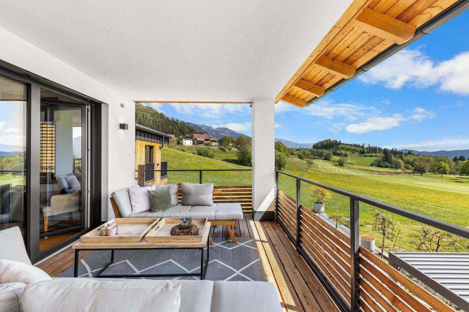 EIN TRAUMHAUS AM MILLSTÄTTER SEE, GESCHAFFEN FÜR HÖCHSTE ANSPRÜCHE! - Mehr