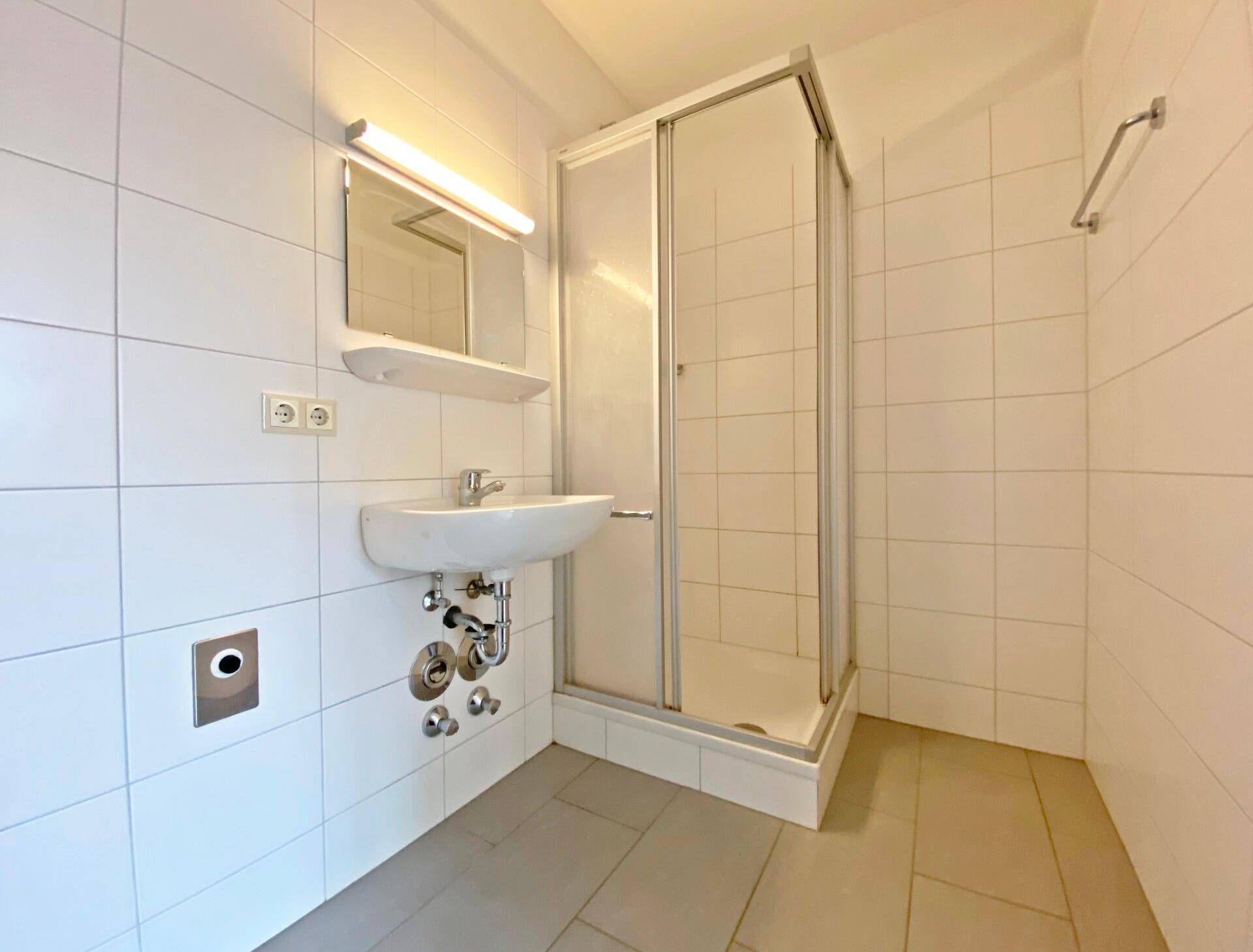 4007734 Badezimmer