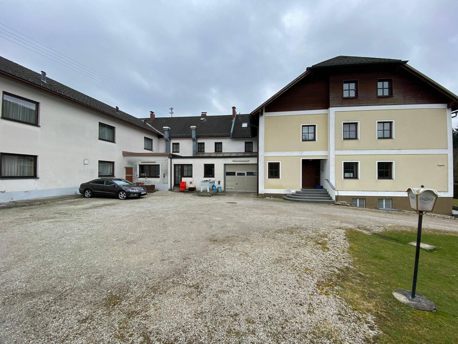 Gasthaus - Fremdenzimmer - Wohnungen - Ansicht 4