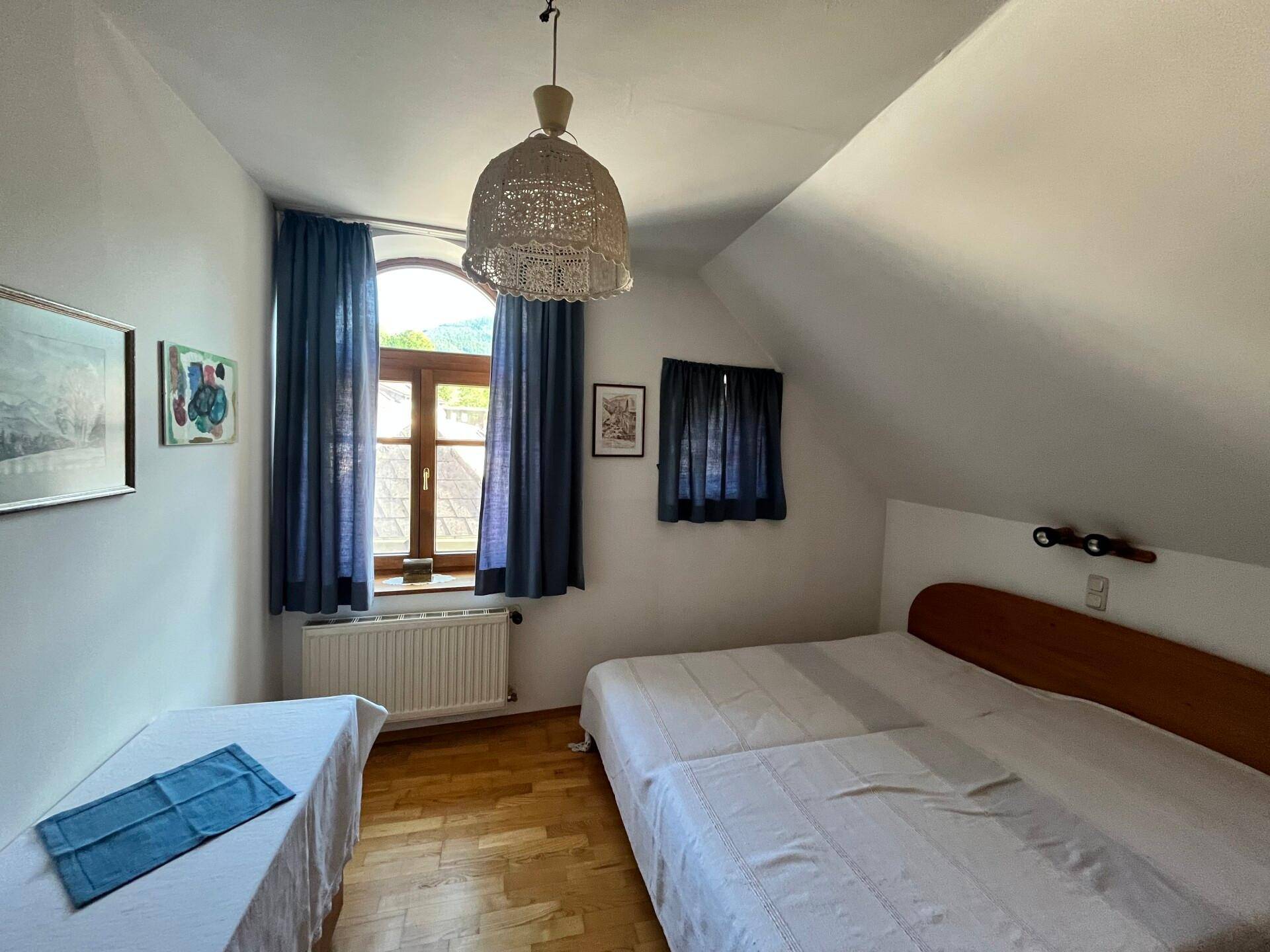 Schlafzimmer DG