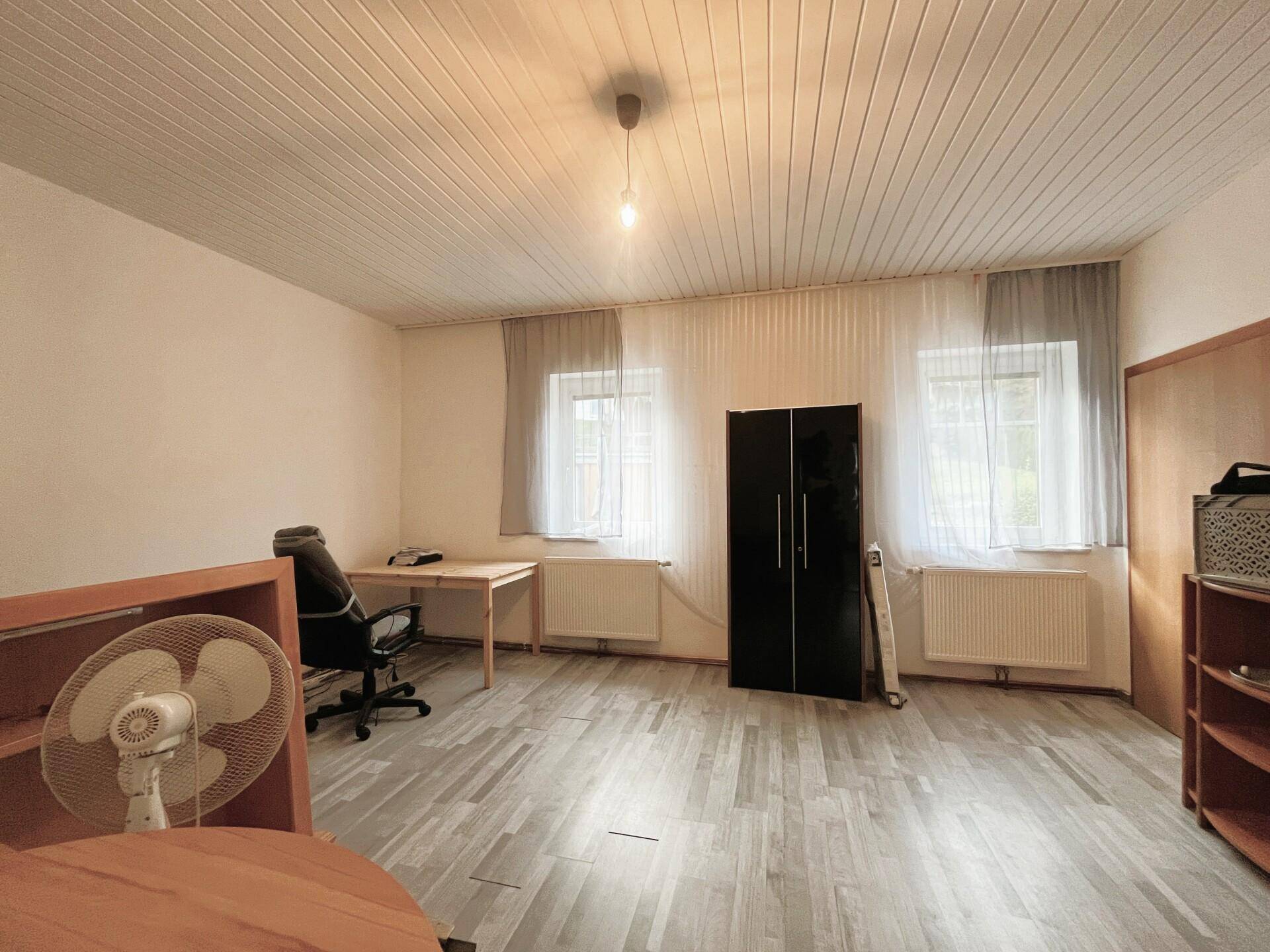 Schlafzimmer 2