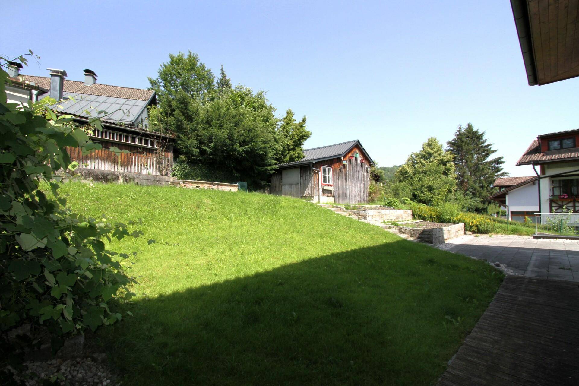 Gartenbereich Rückseite Haus