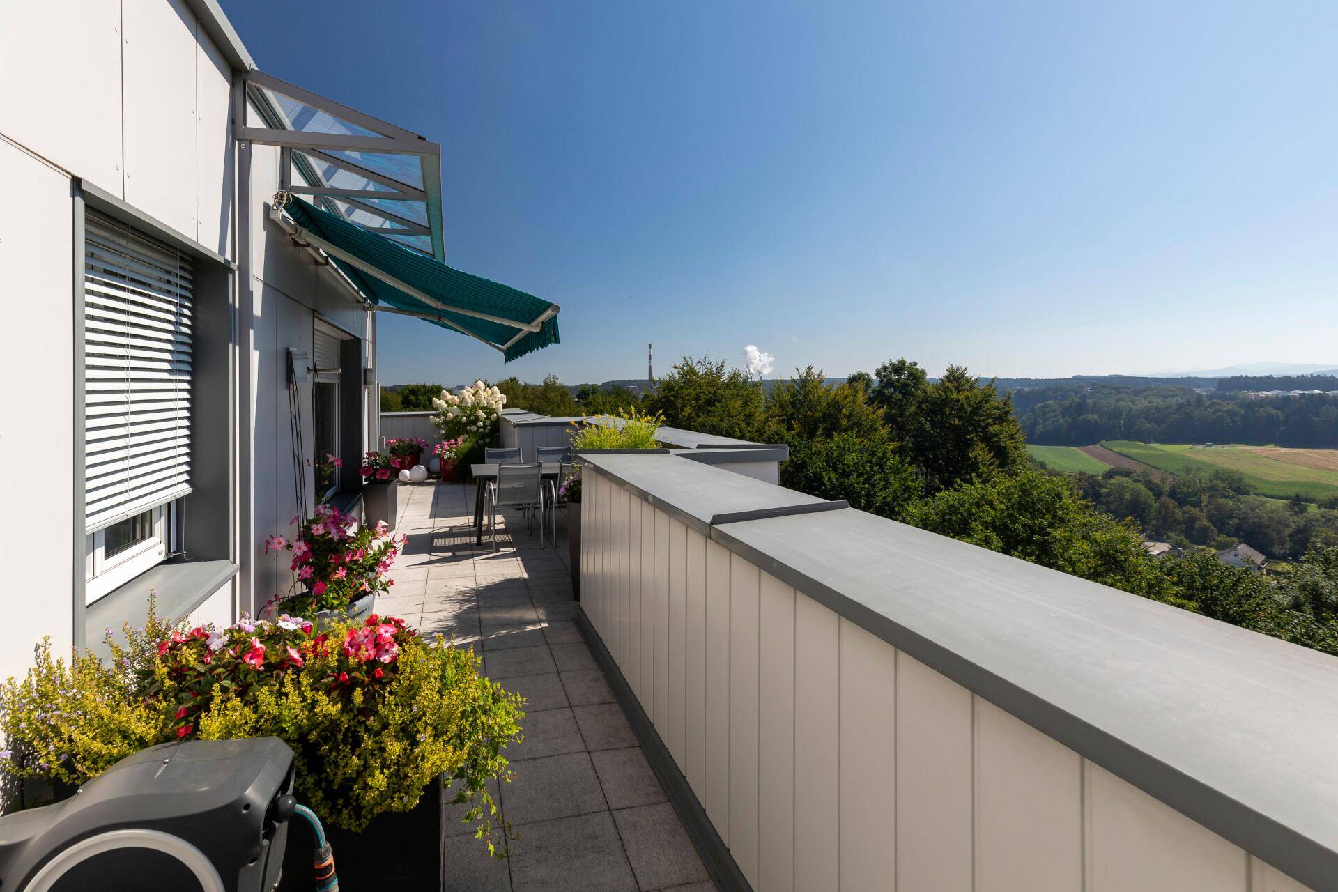 Terrasse mit Ausblick