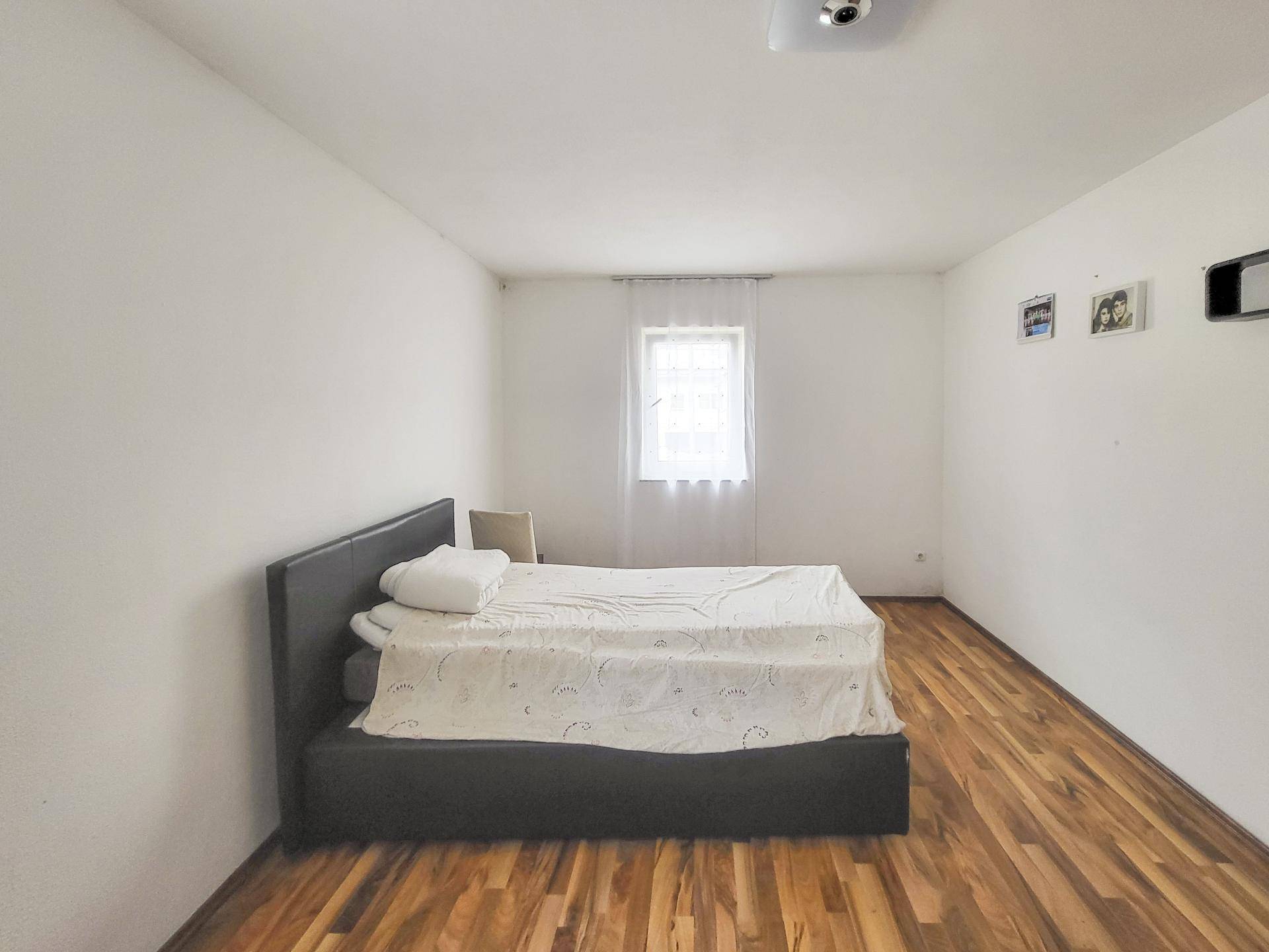 Zimmer 1. OG