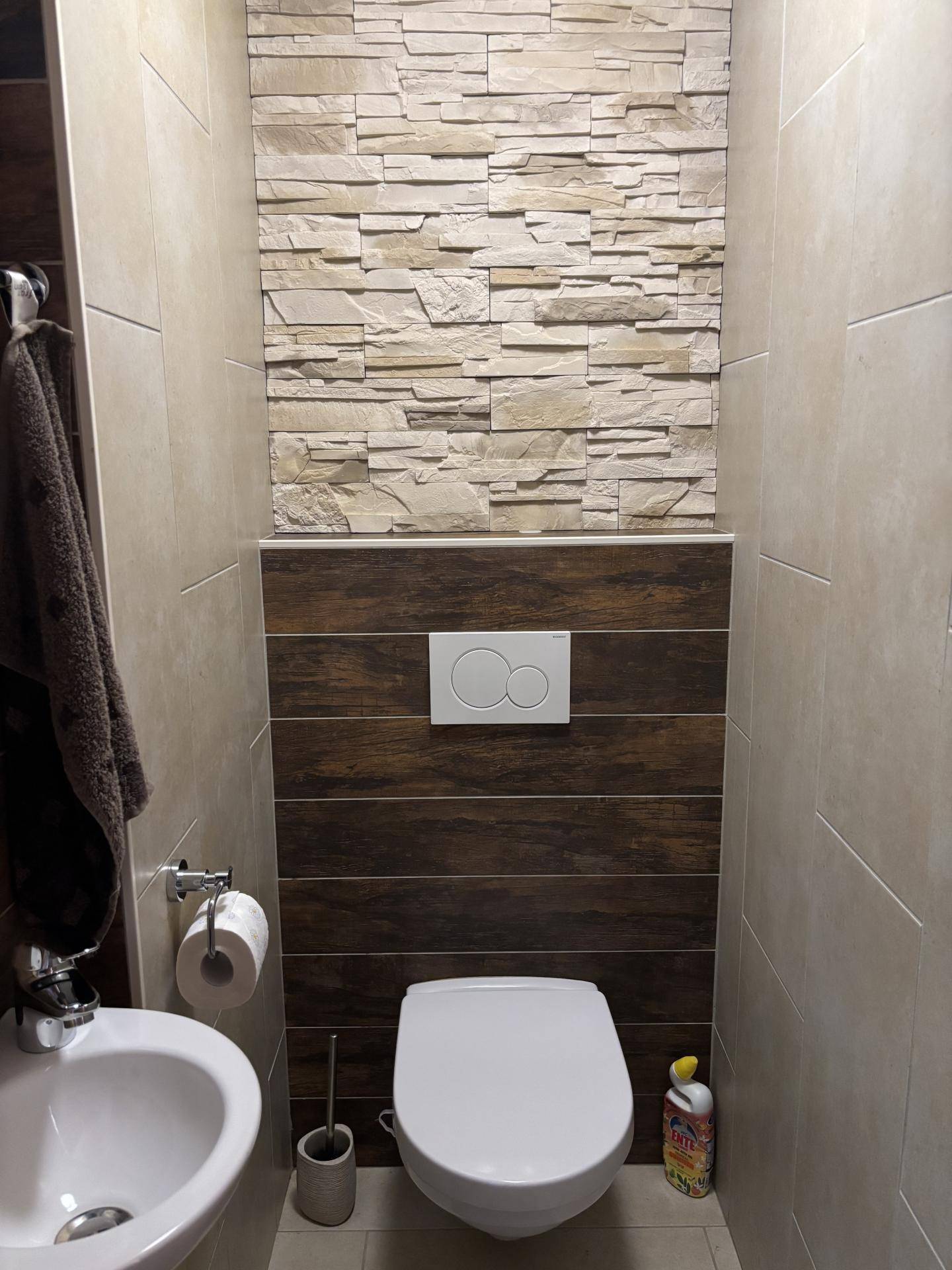 Gäste WC OG