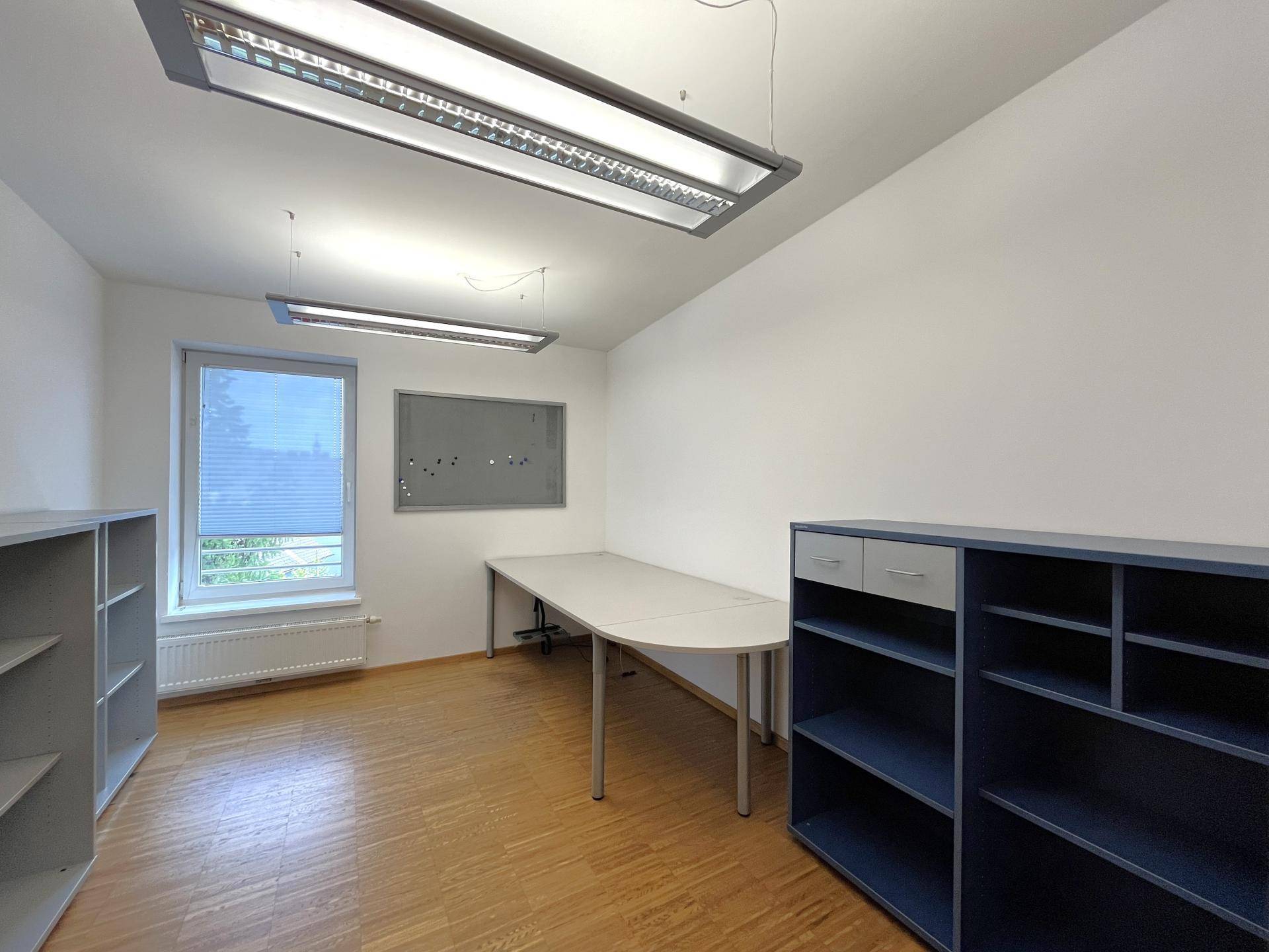 Büro 2