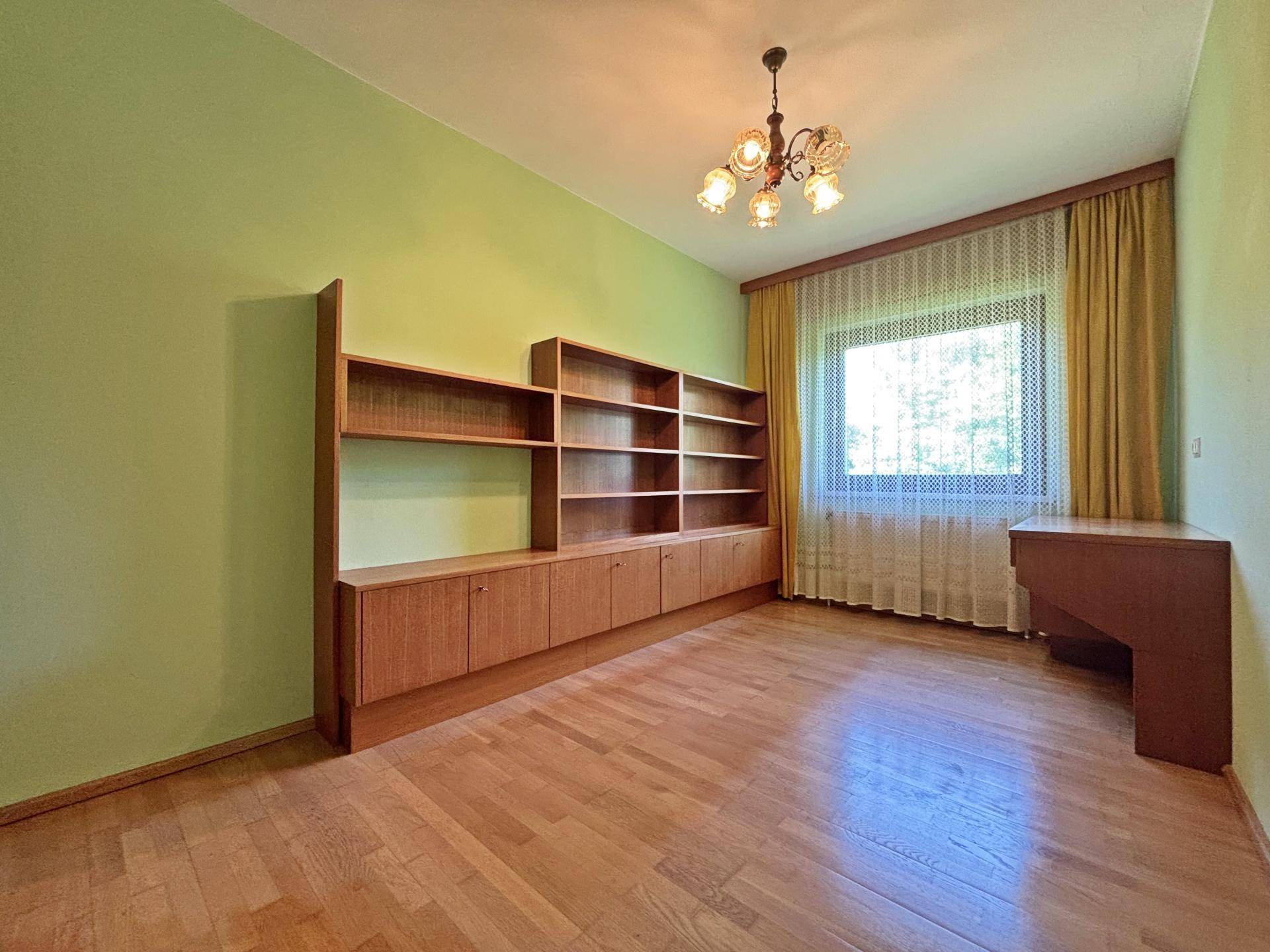 Kinderzimmer Ergeschoss