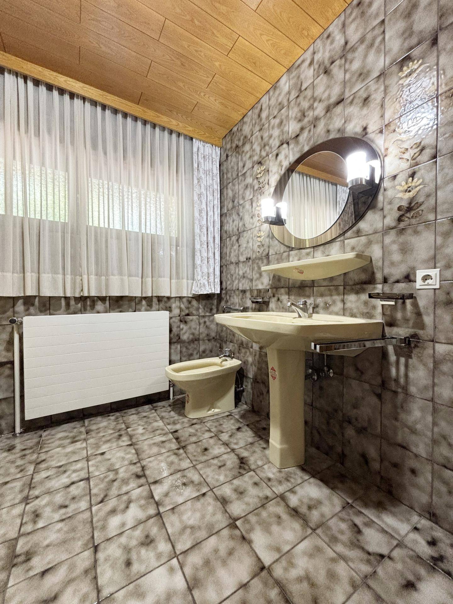 Badezimmer Erdgeschoss