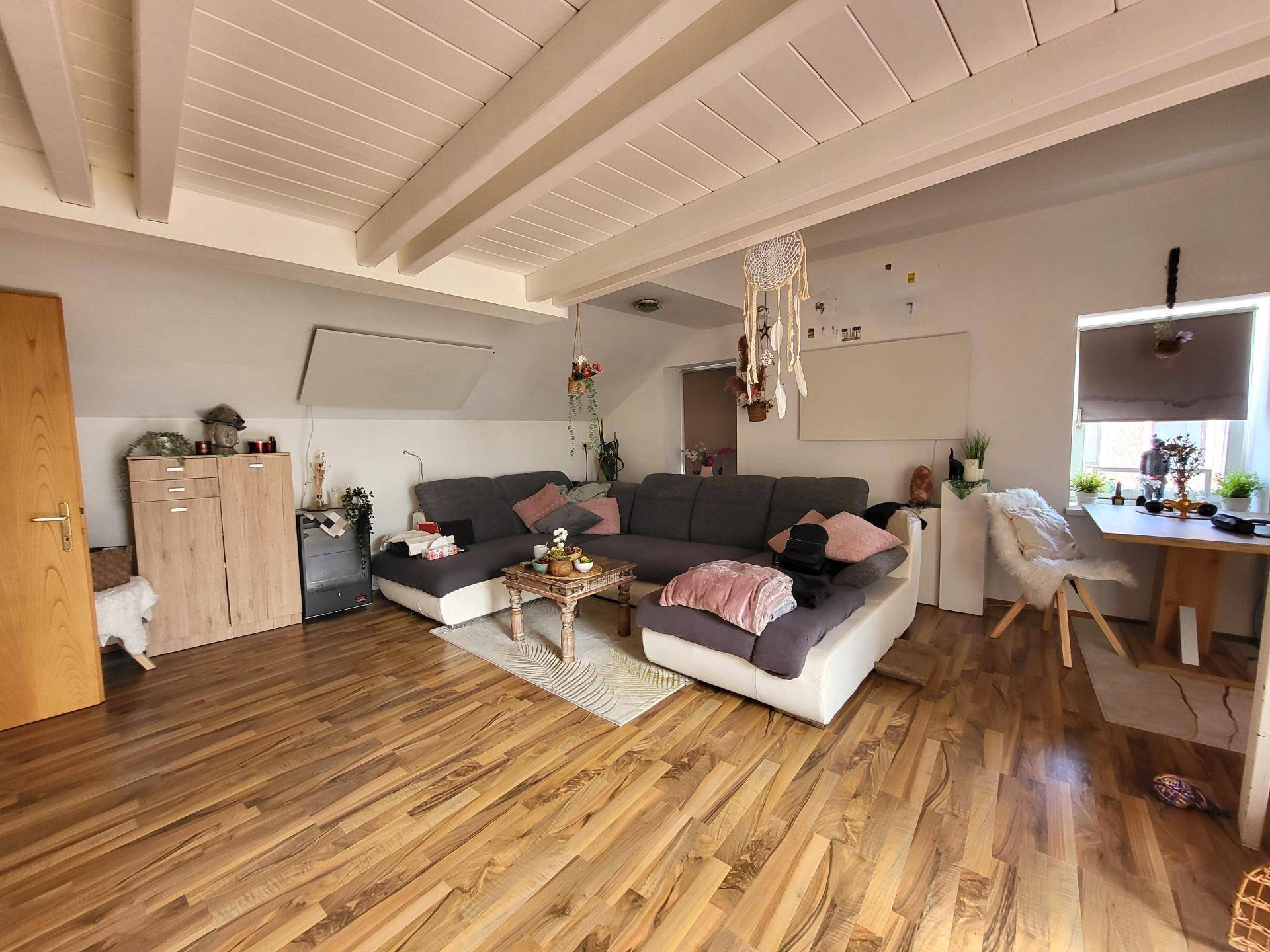 Whg. 2. OG Wohnzimmer
