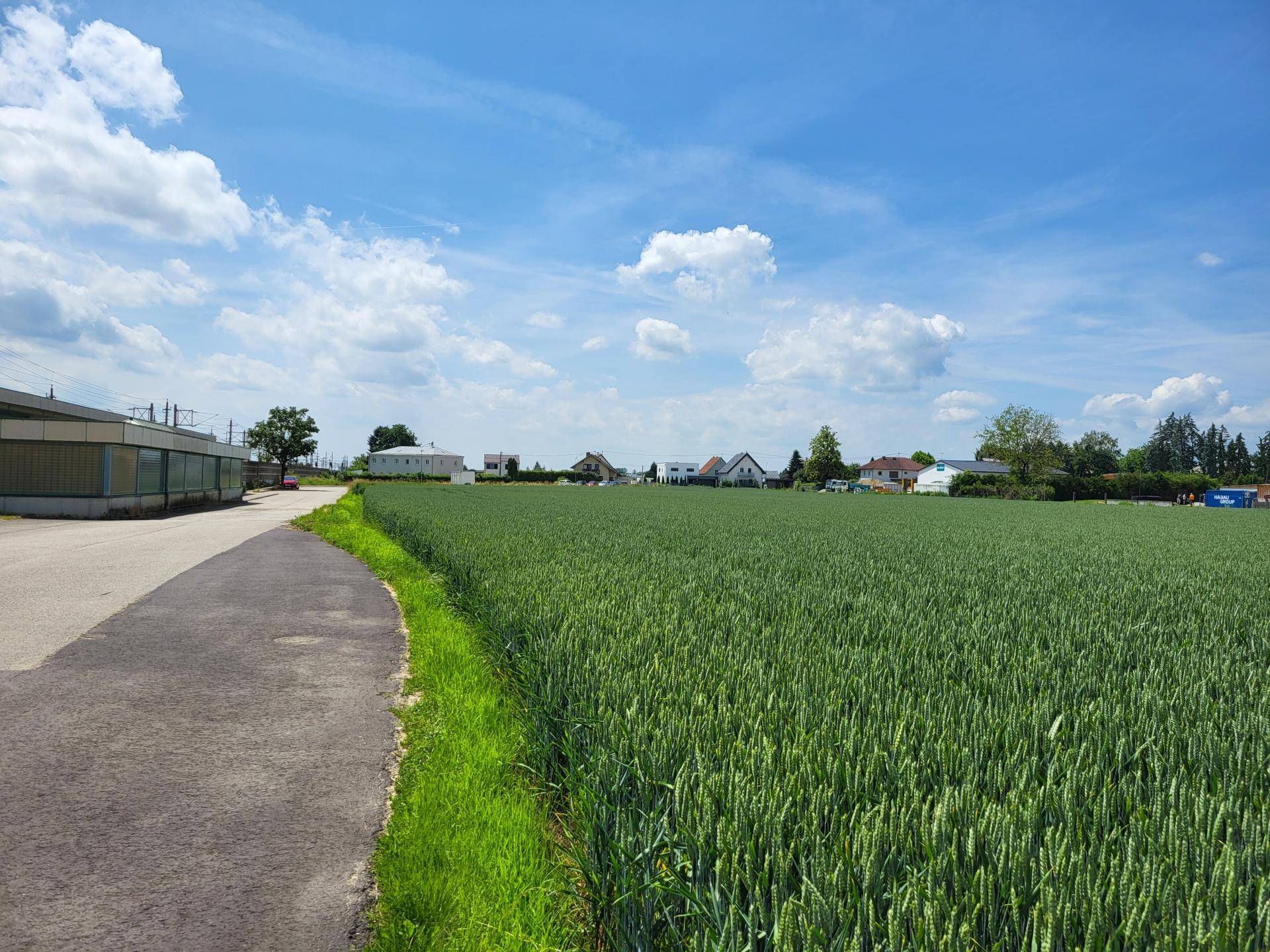 Grundstück