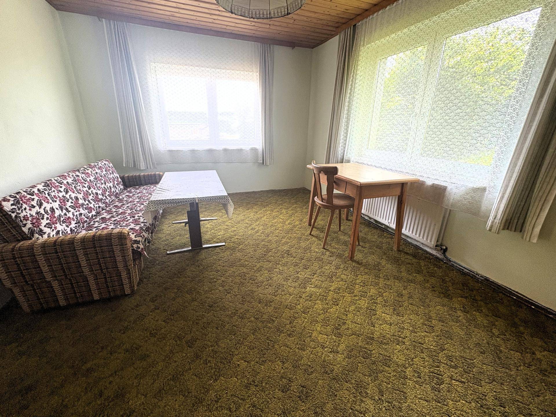 Wohnzimmer UG