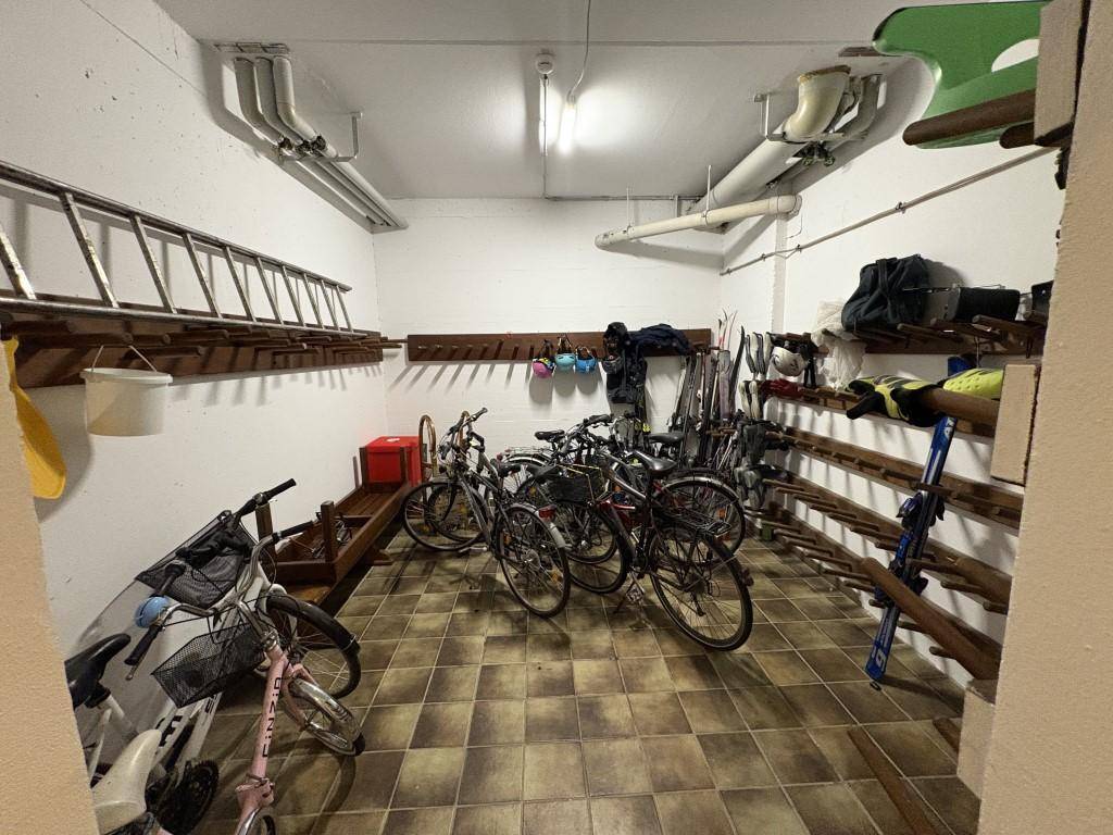 Fahrradabstellraum (2)