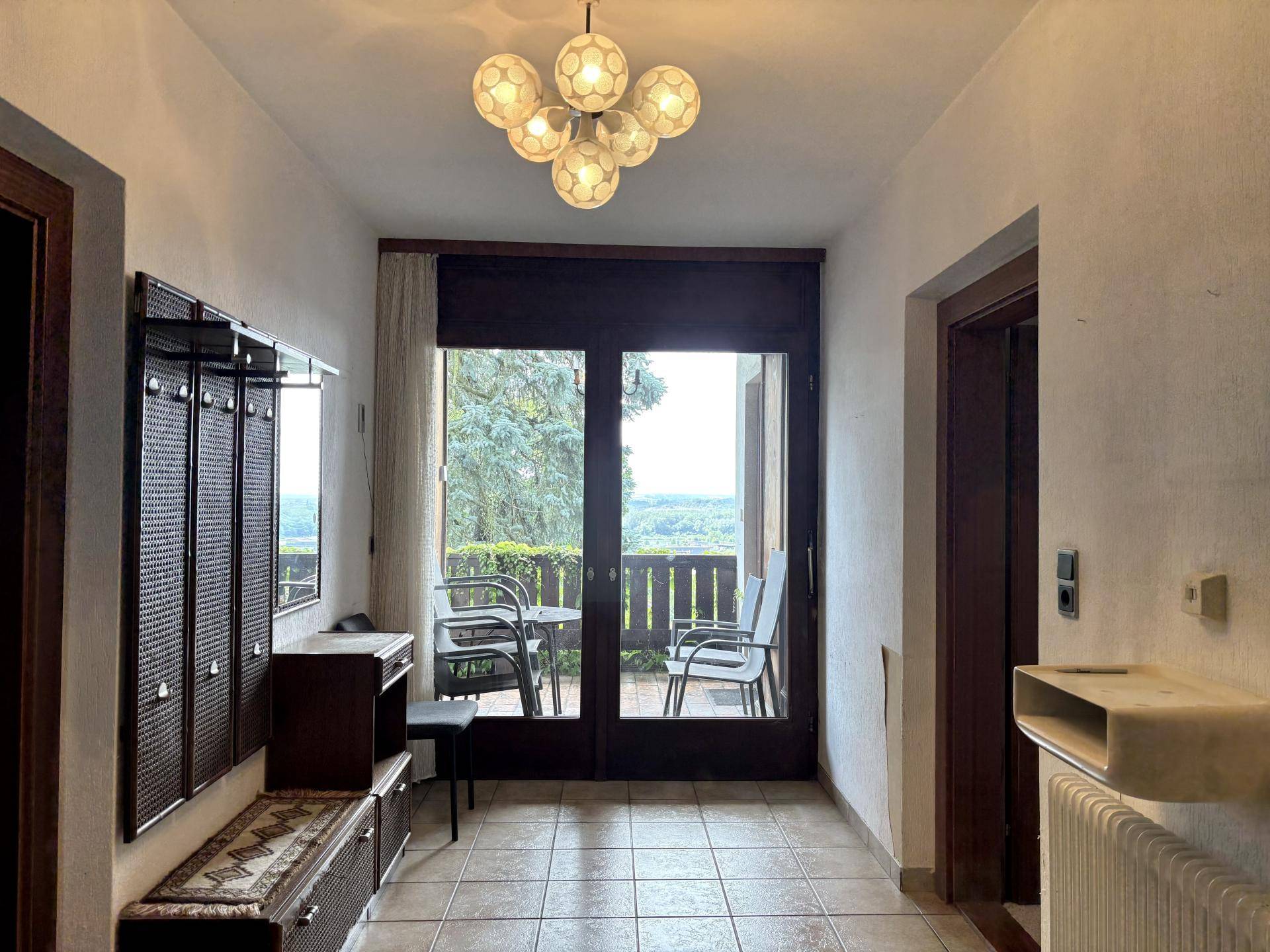 OG Zugang südseitiger Balkon Haus Nr. 18