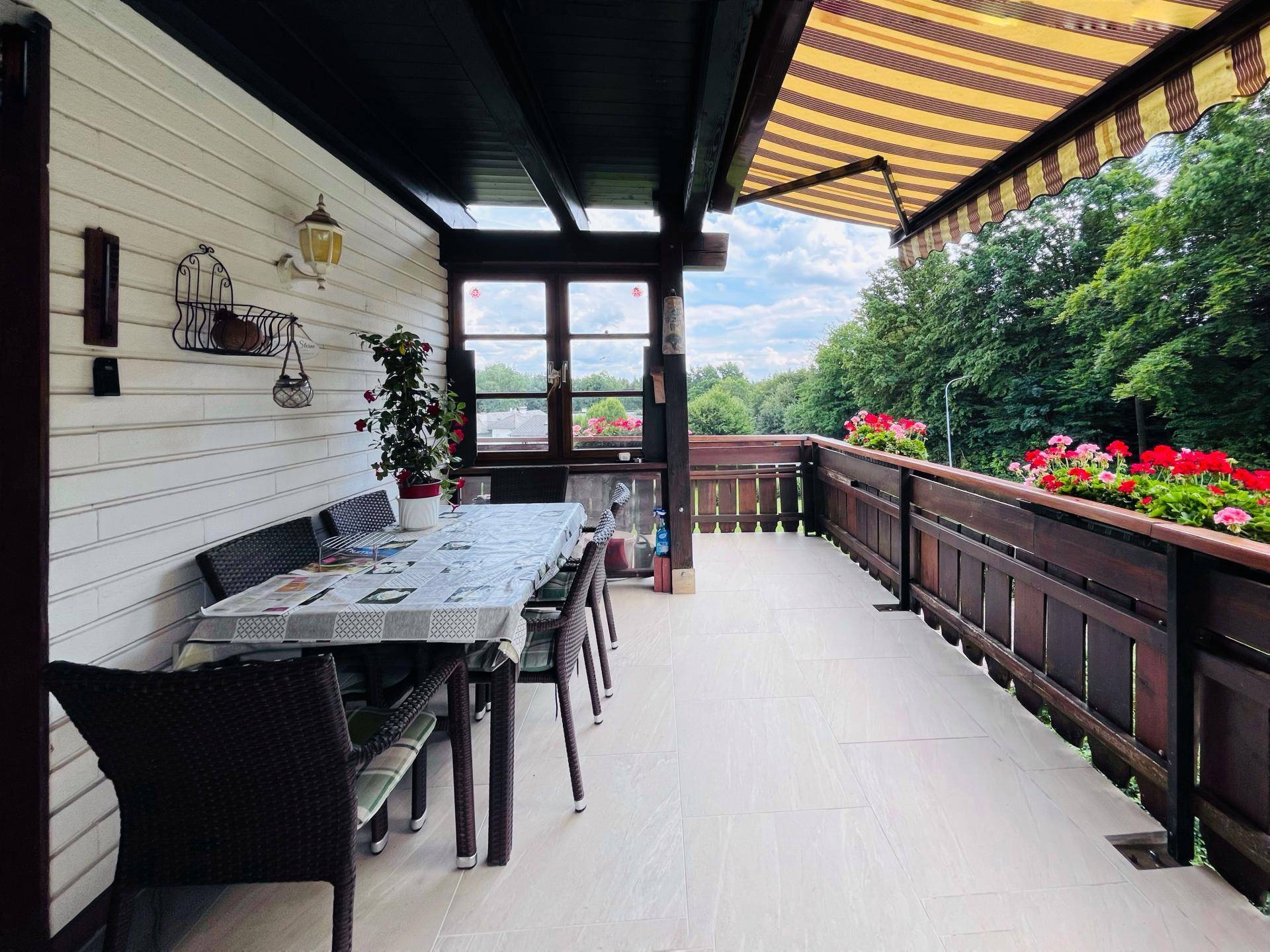 Terrasse EG