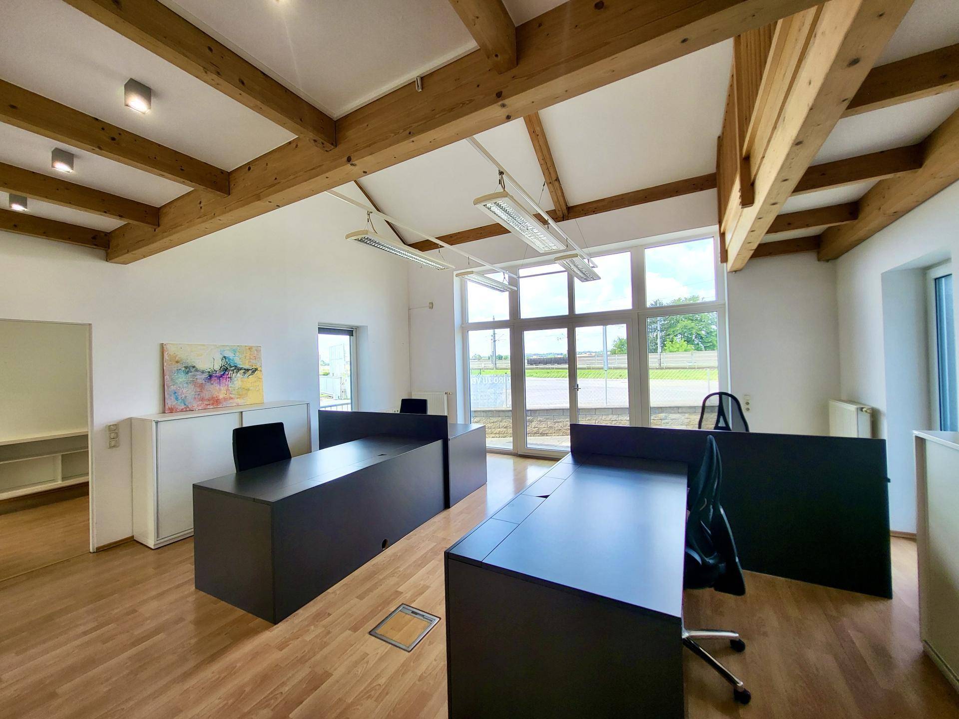 Büro Erdgeschoss