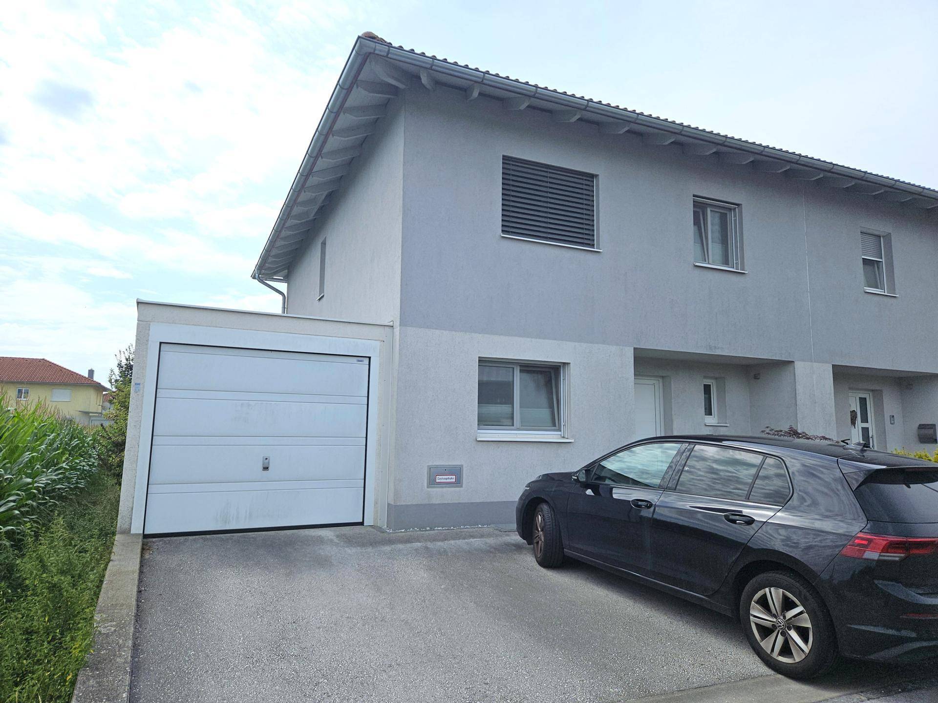 Außenansicht straßenseitig