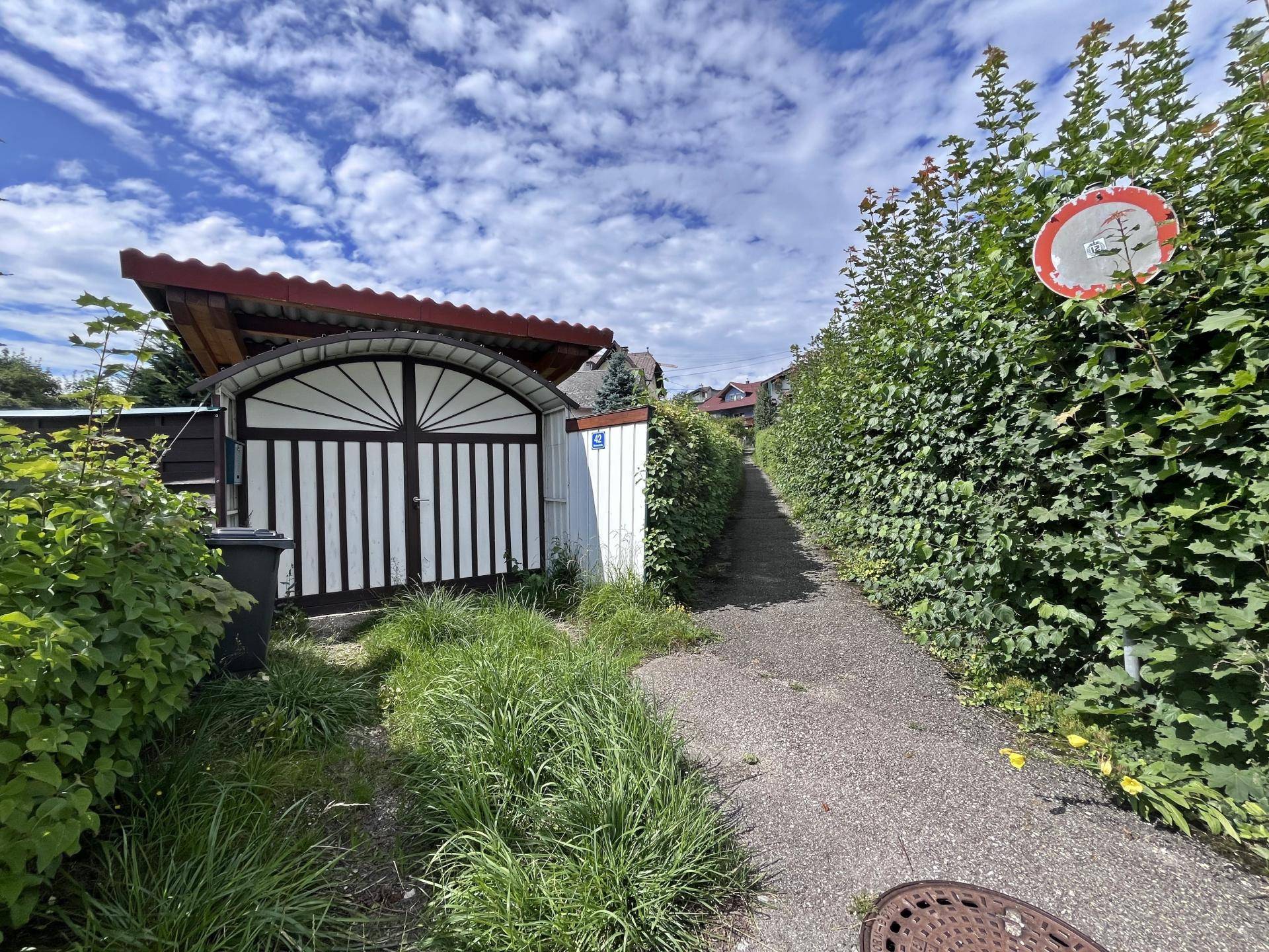 Einfahrt Carport - Wegrecht