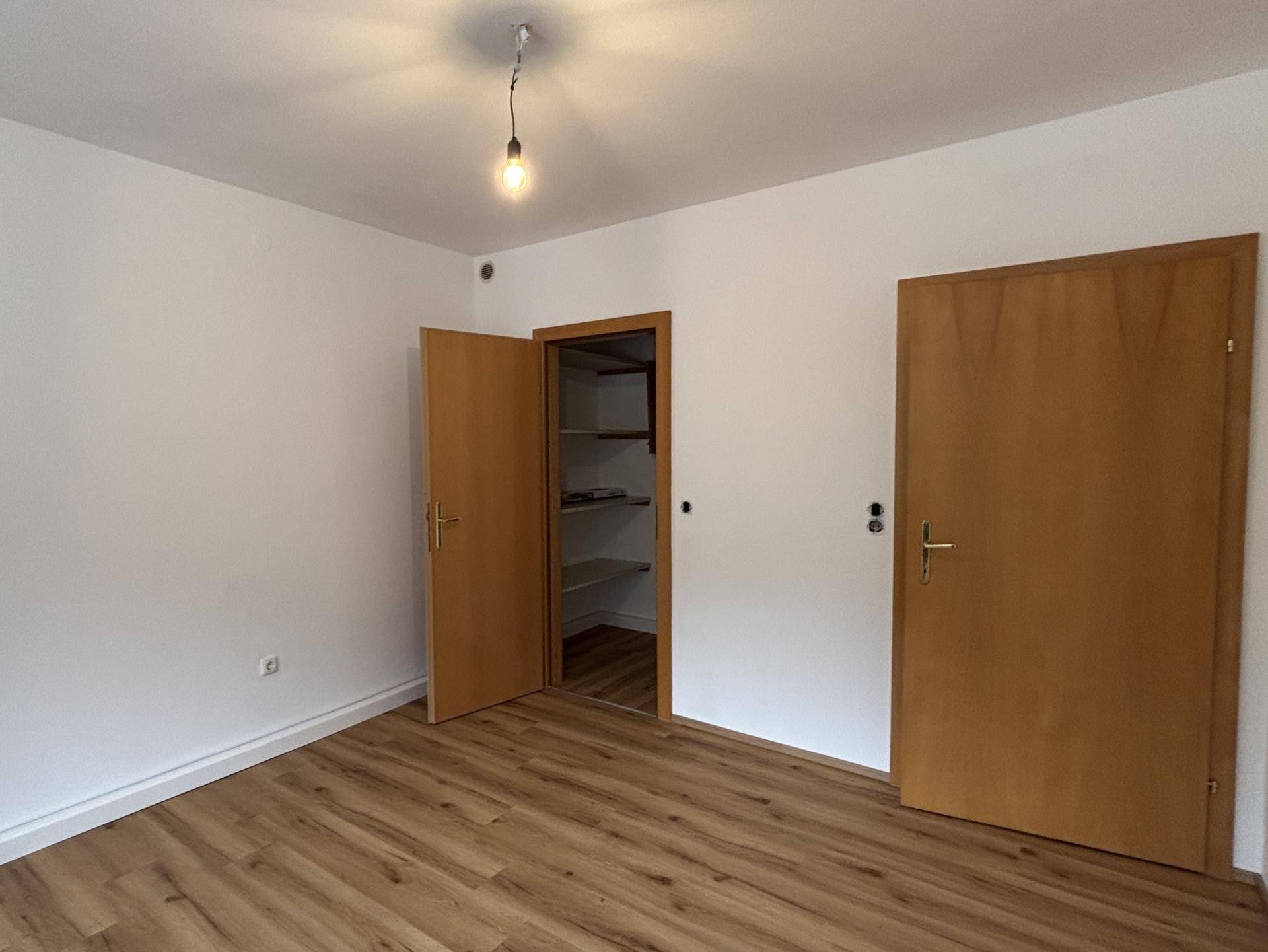 Zimmer mit Abstellruam