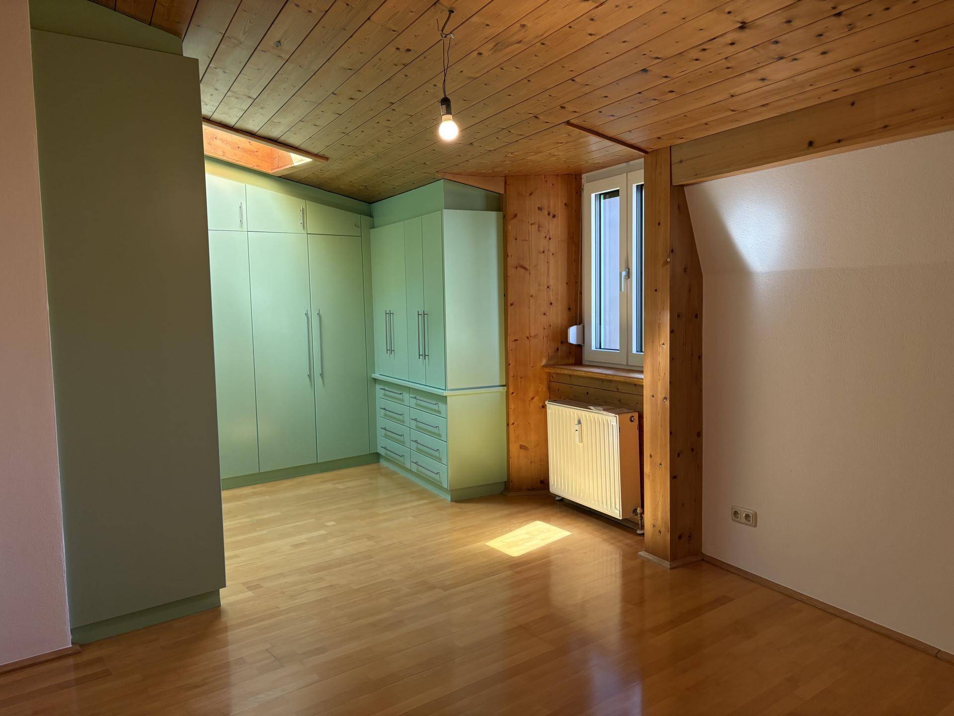 Zimmer 2 mit Schrankverbau