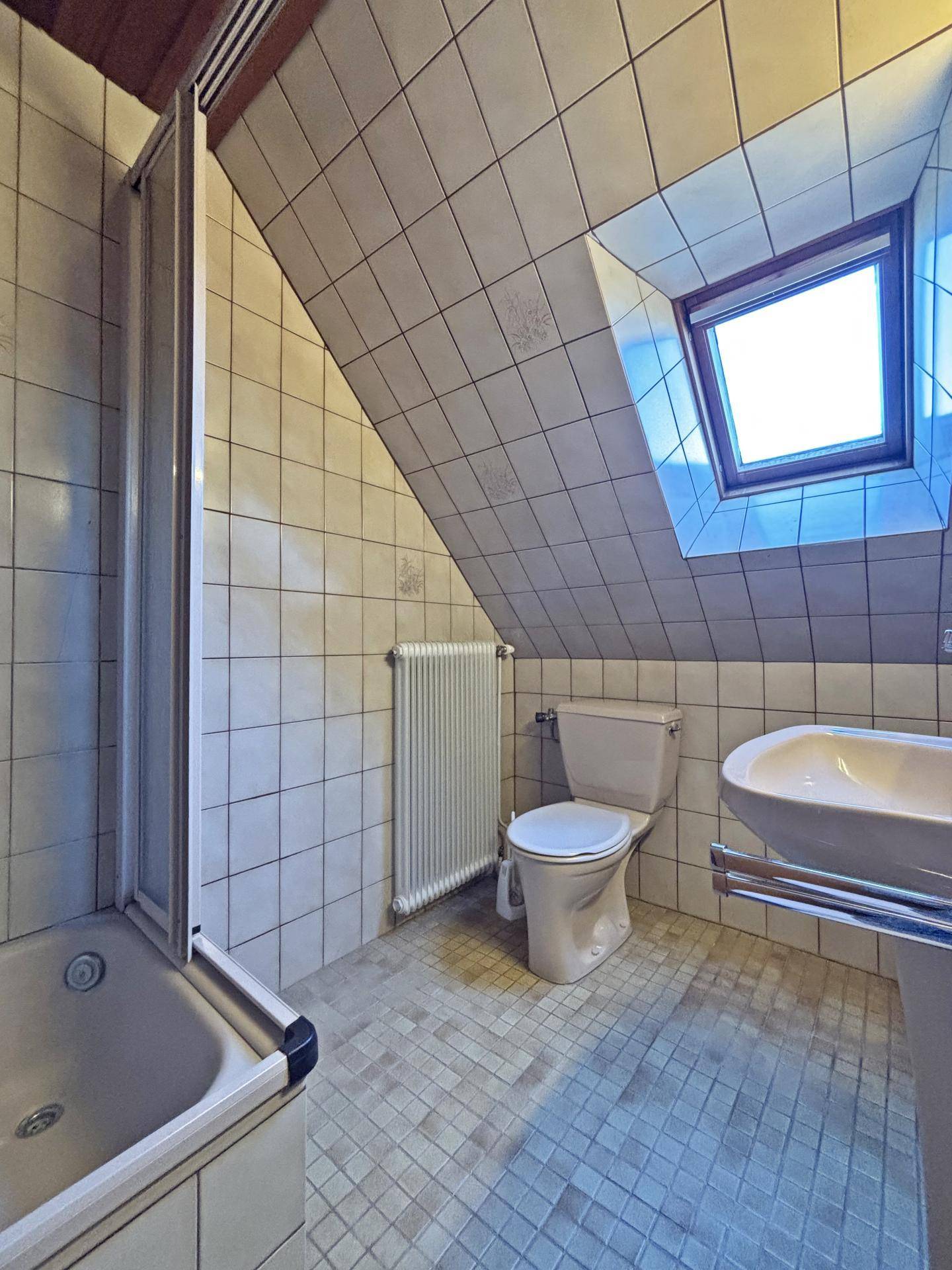 Badezimmer Dachgeschoss