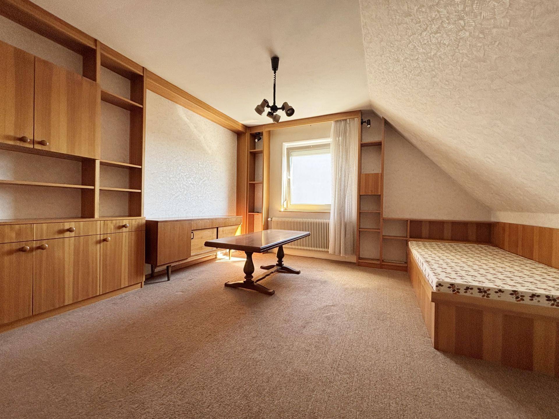 Zimmer Dachgeschoss