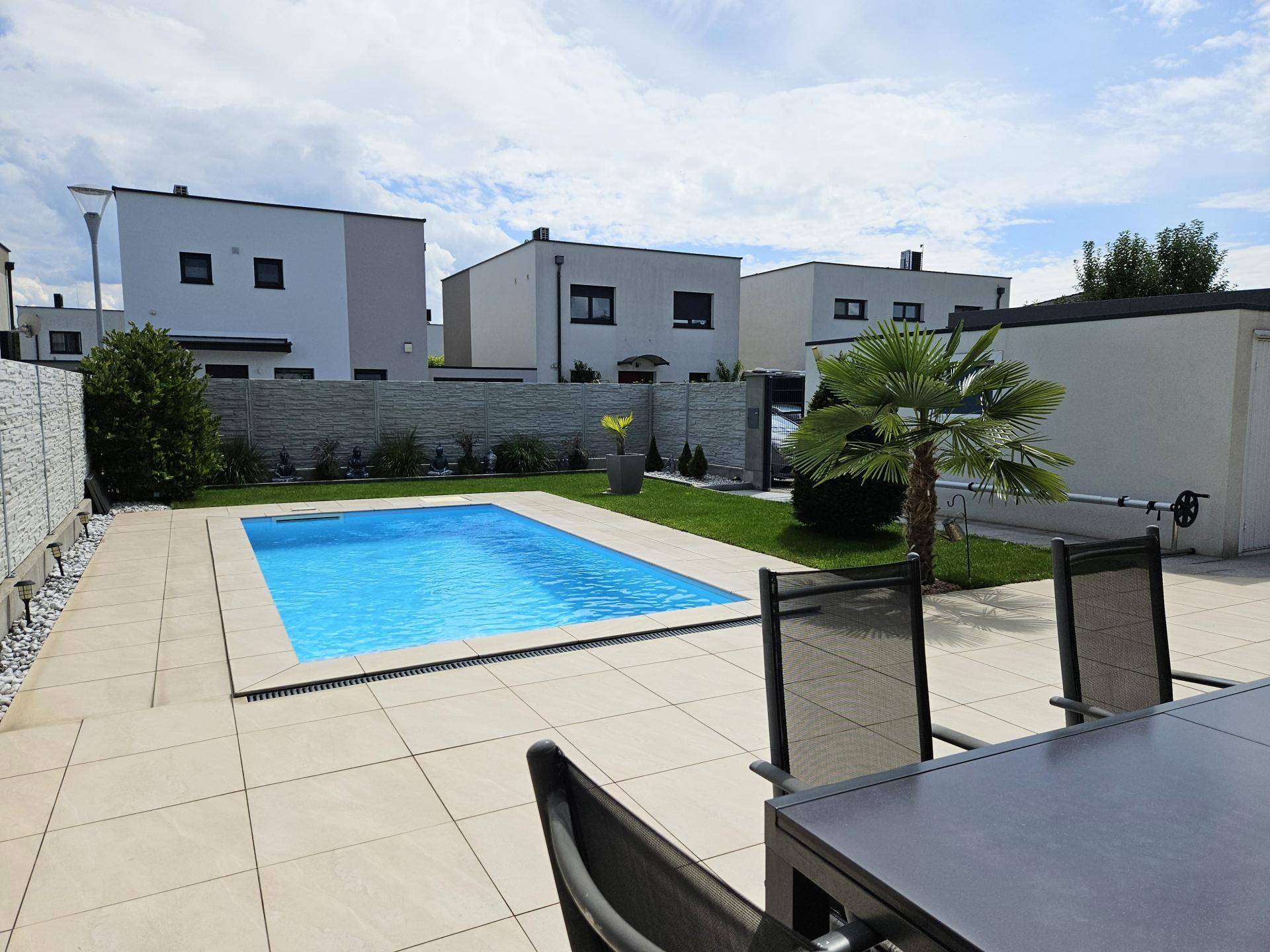 Pool/Terrasse/Garten