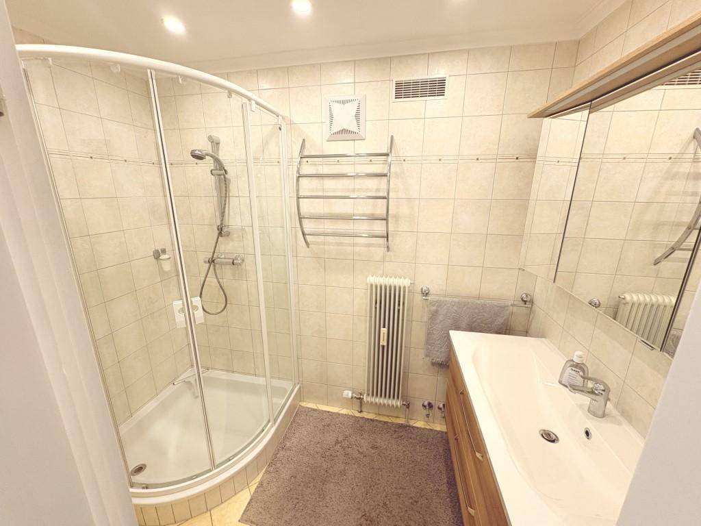 6 Badezimmer (1)