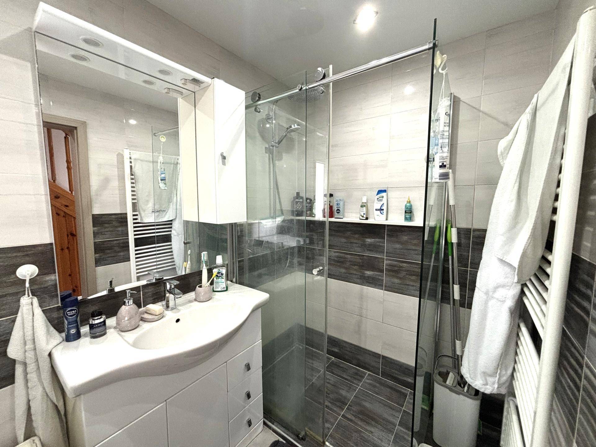 Badezimmer EG