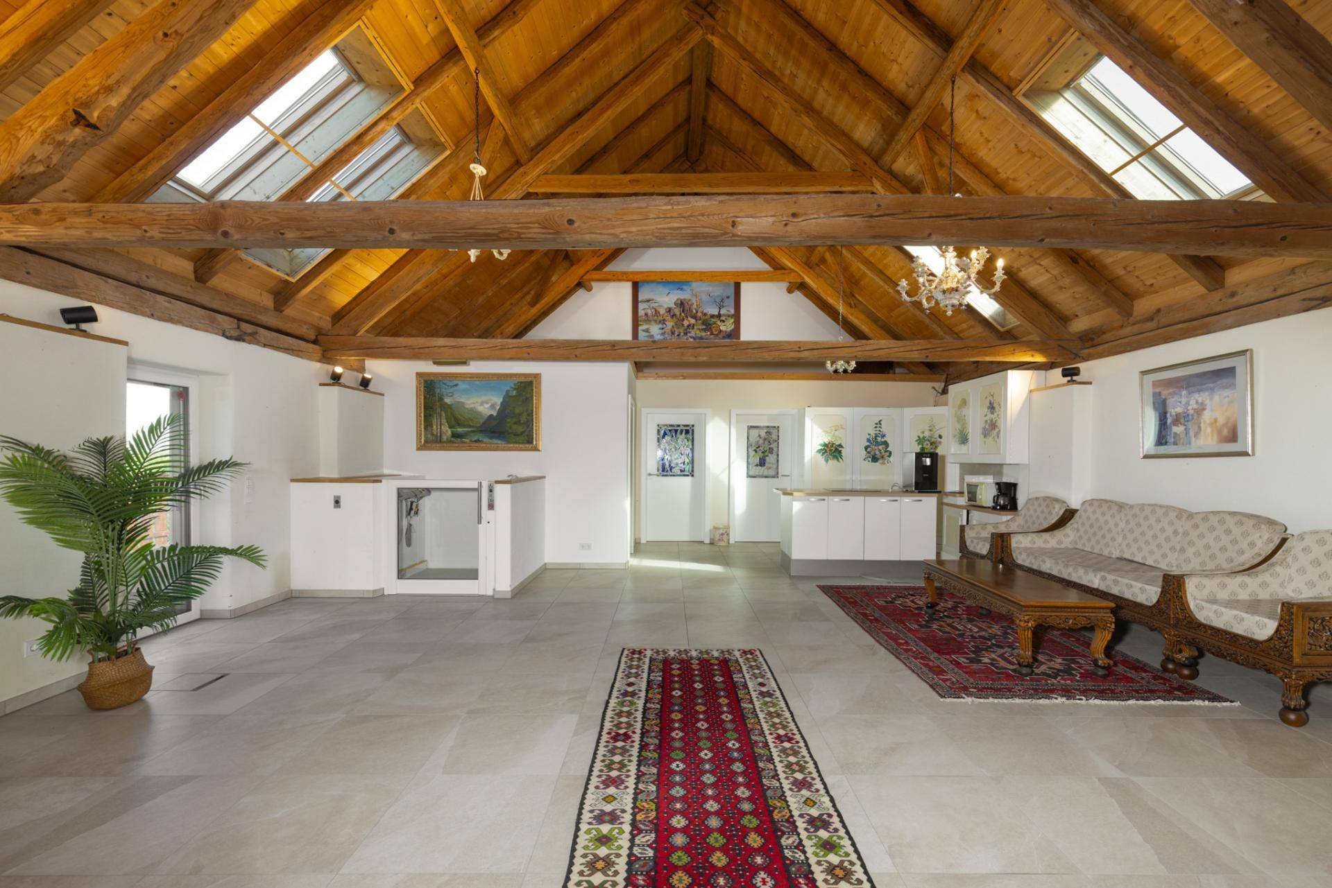 Loft im 1. OG