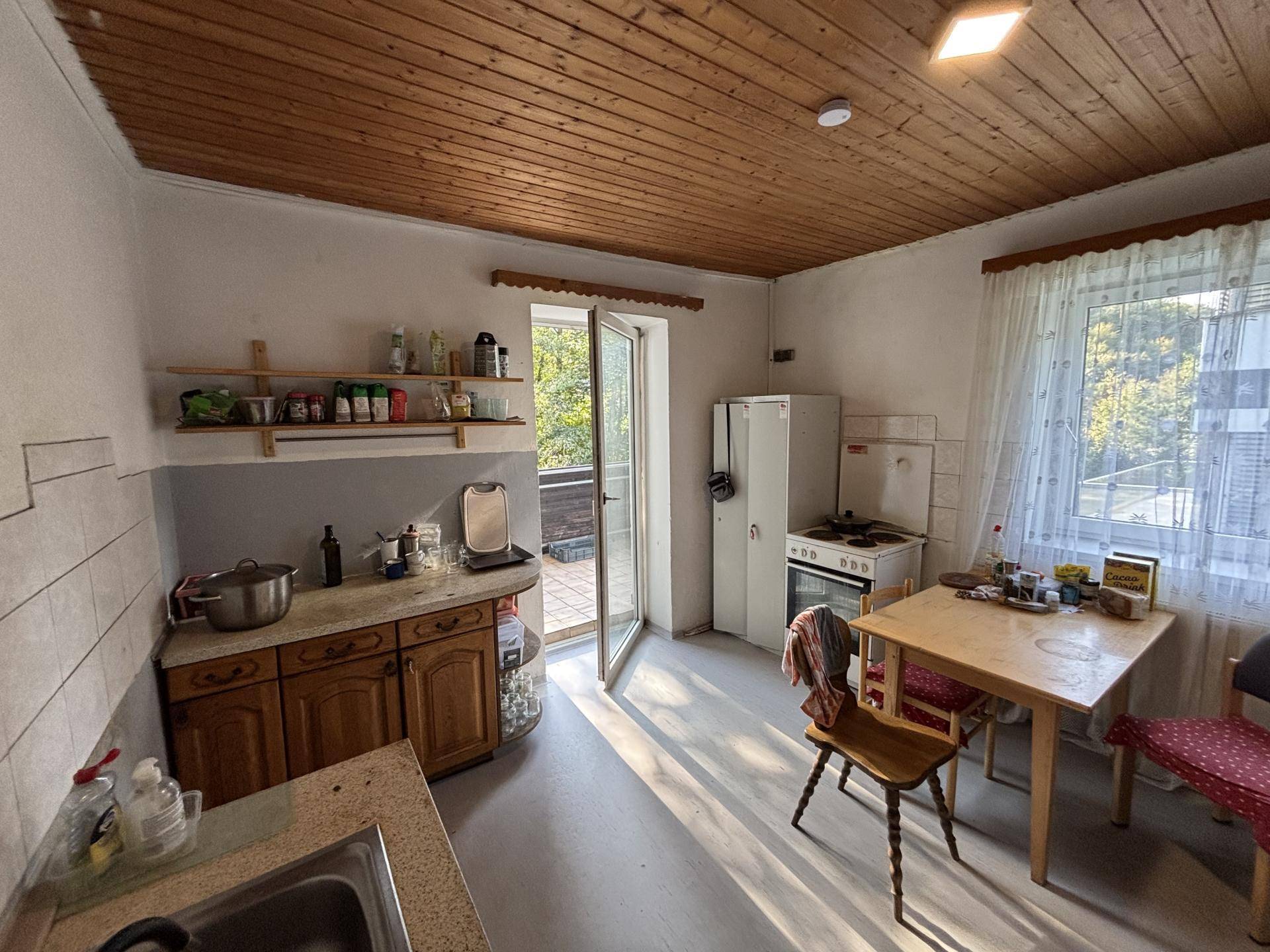 Mehrparteienhaus Elmberg, Altenberger Straße - Mehr