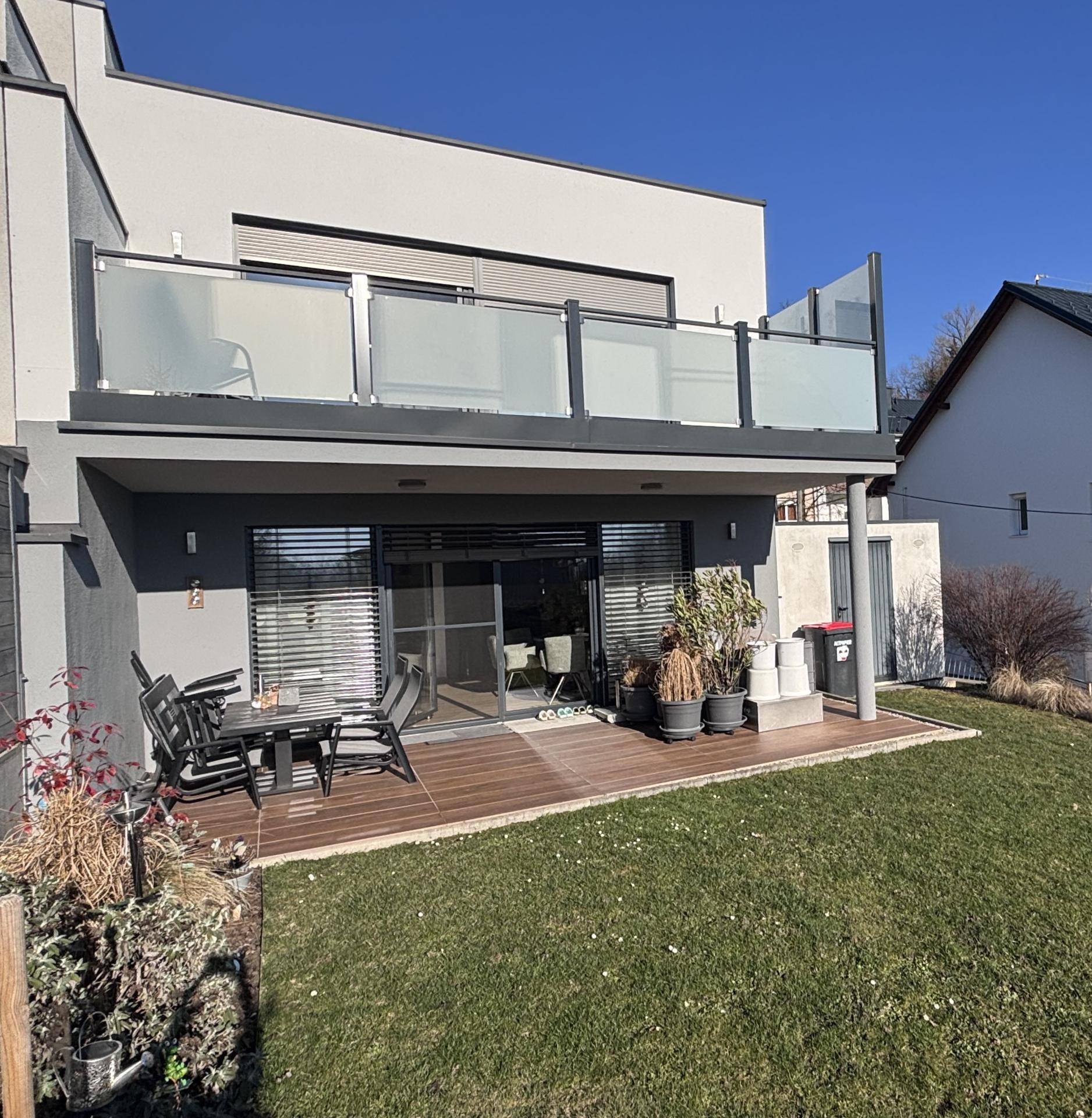 Heimkommen-Ankommen-Wohlfühlen - Luxuriöse Doppelhaushälfte - Widok 3