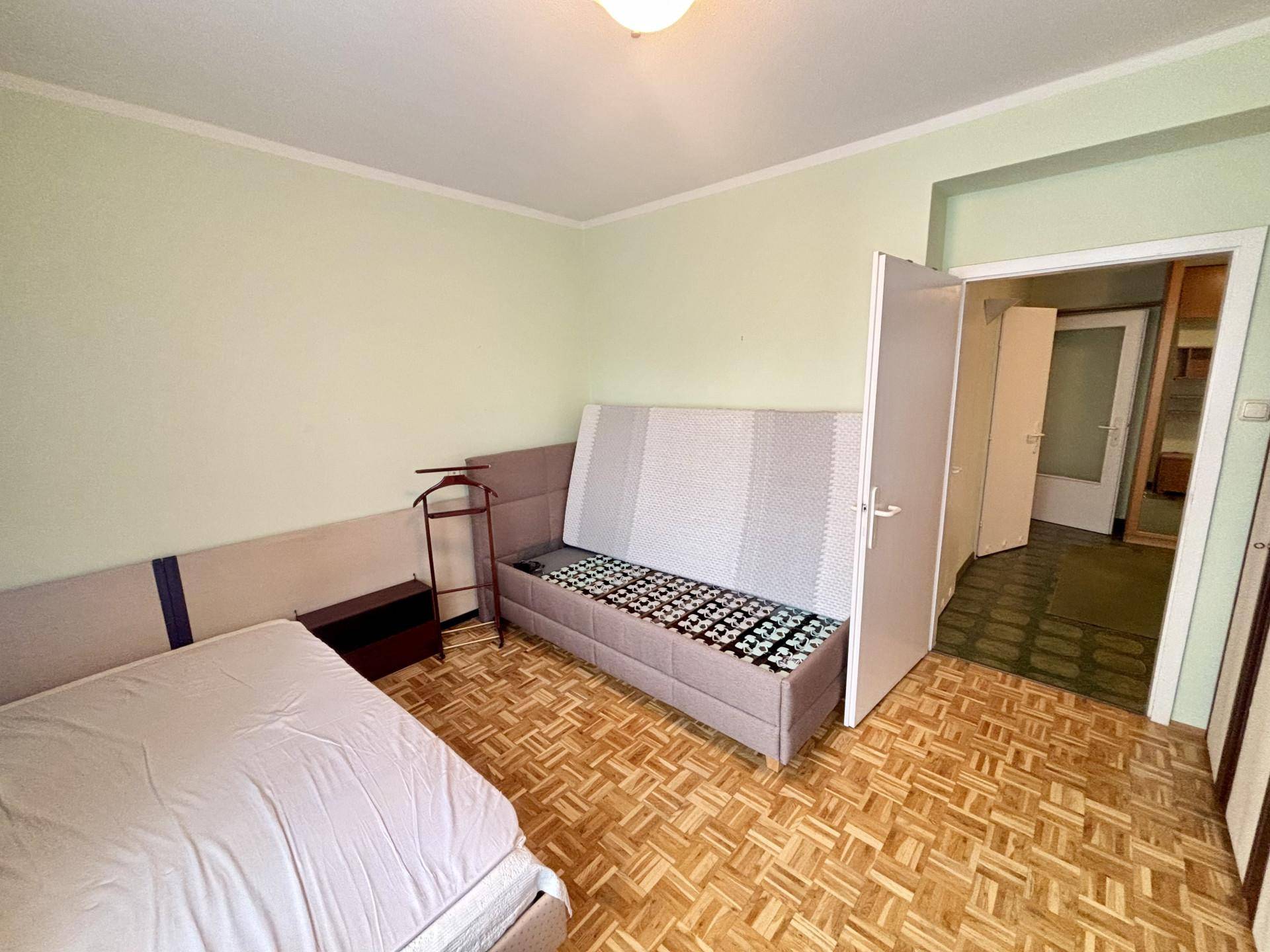 Großzügige Wohnung mit Loggia - Widok 5