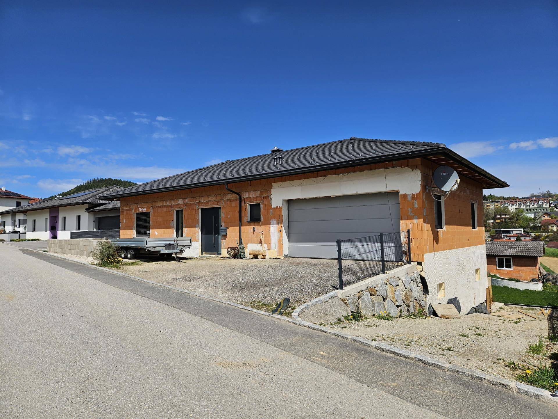 Wohnhaus in Siedlungslage - Ansicht 2