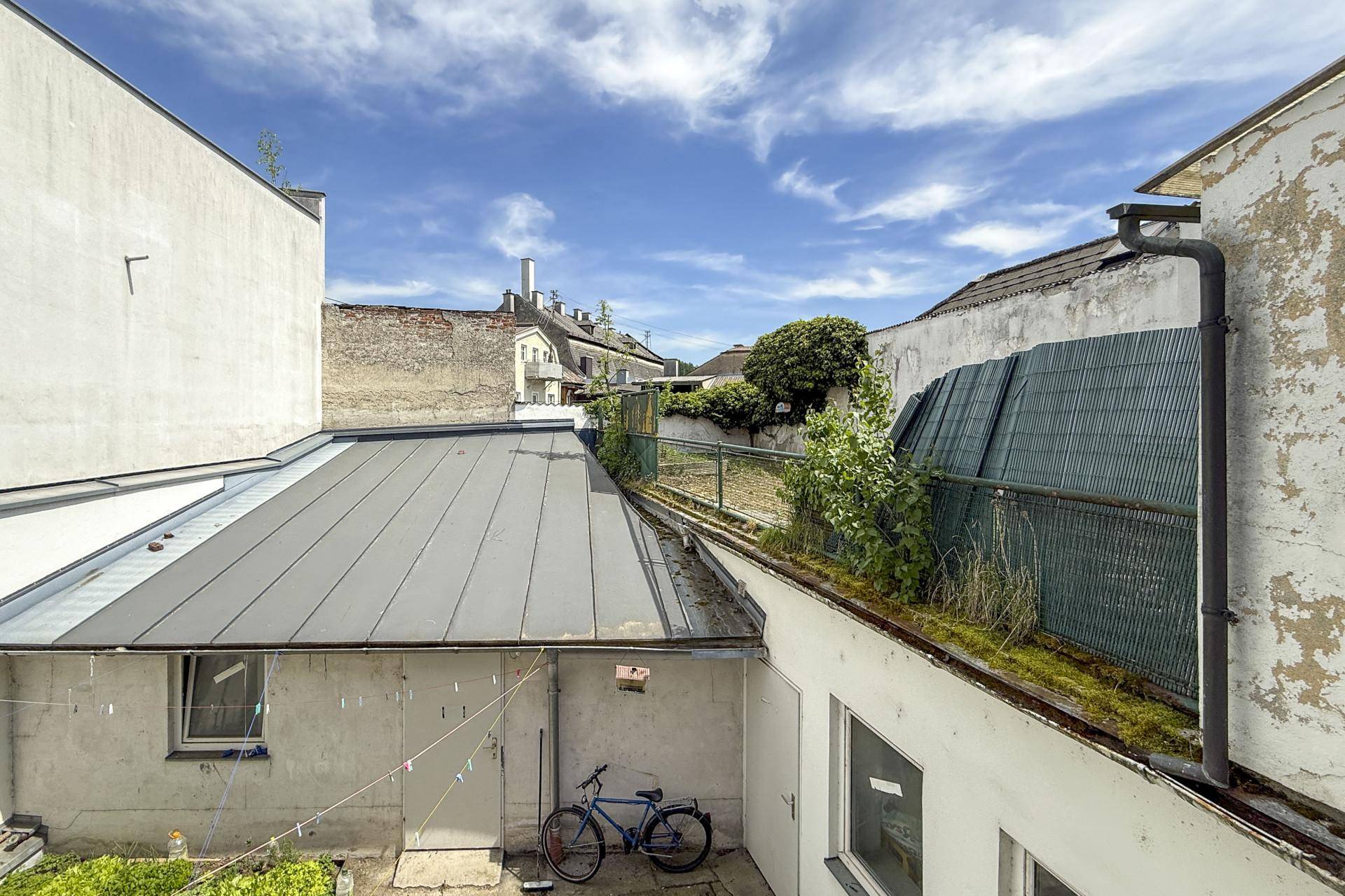 Stadthaus im Zentrum mit Entwicklungspotenzial &amp; Bestandserträgen - Ansicht 5