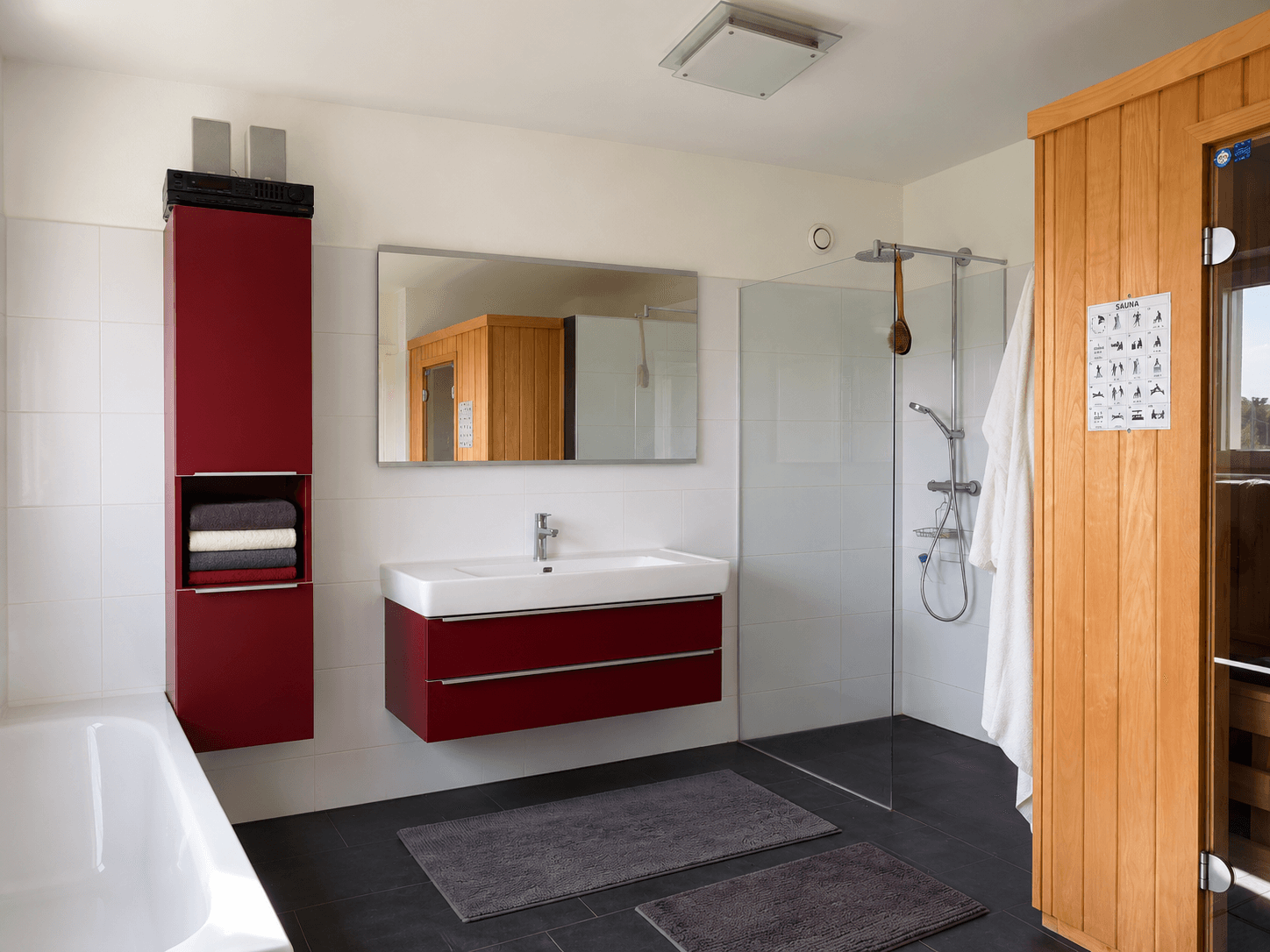 Wohnhaus mit Garten und Sauna im Herzen der Bezirkshauptstadt - Ansicht 6