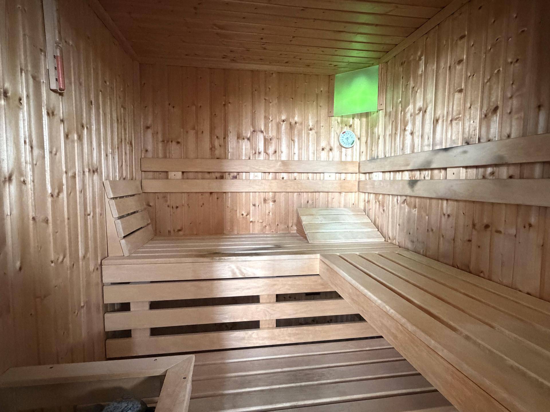 Wohnhaus mit Garten und Sauna im Herzen der Bezirkshauptstadt - Mehr