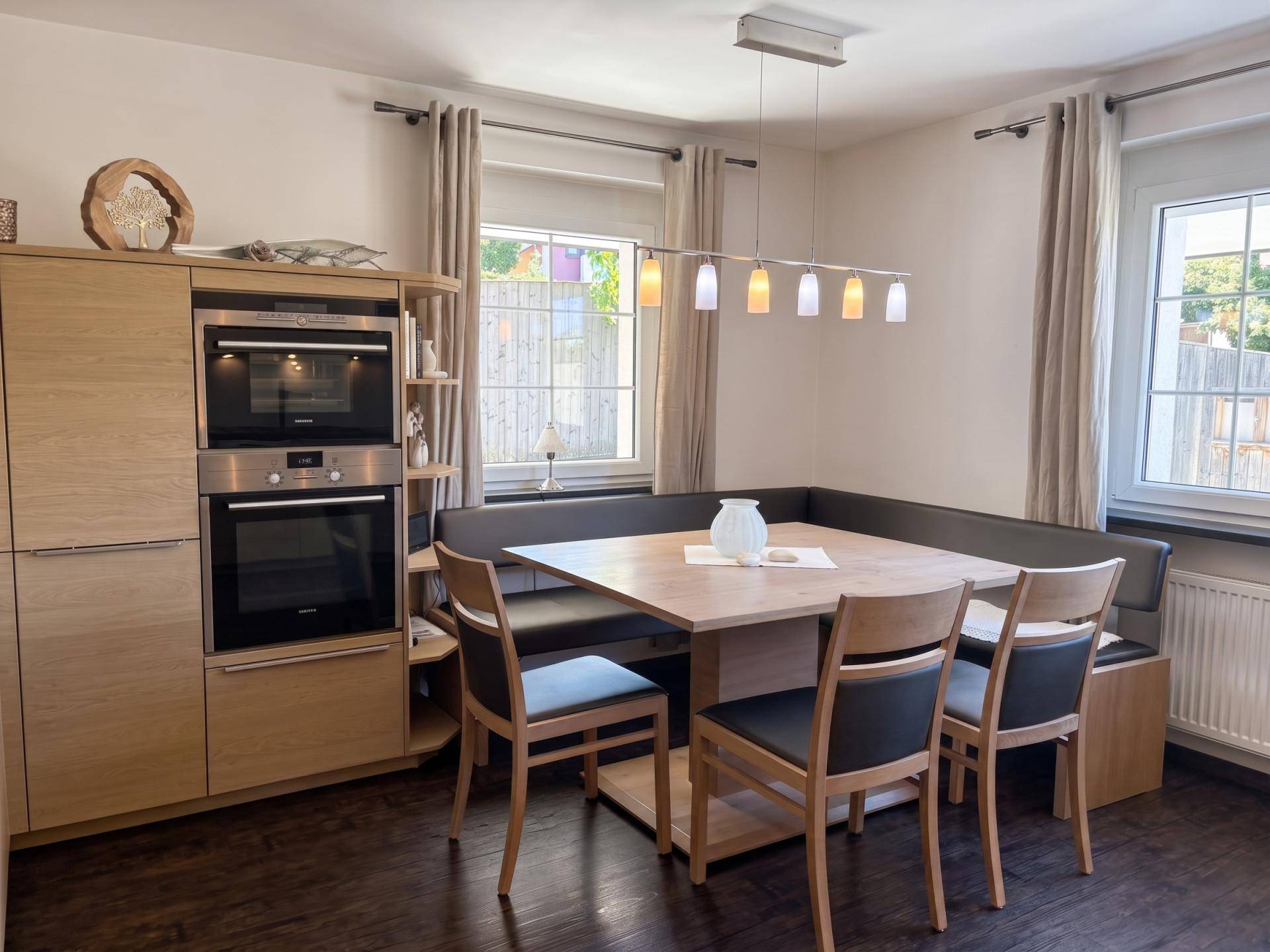 Modernisiertes Wohnhaus in begehrter Lage - ländlich &amp; stadtnah - Widok 3