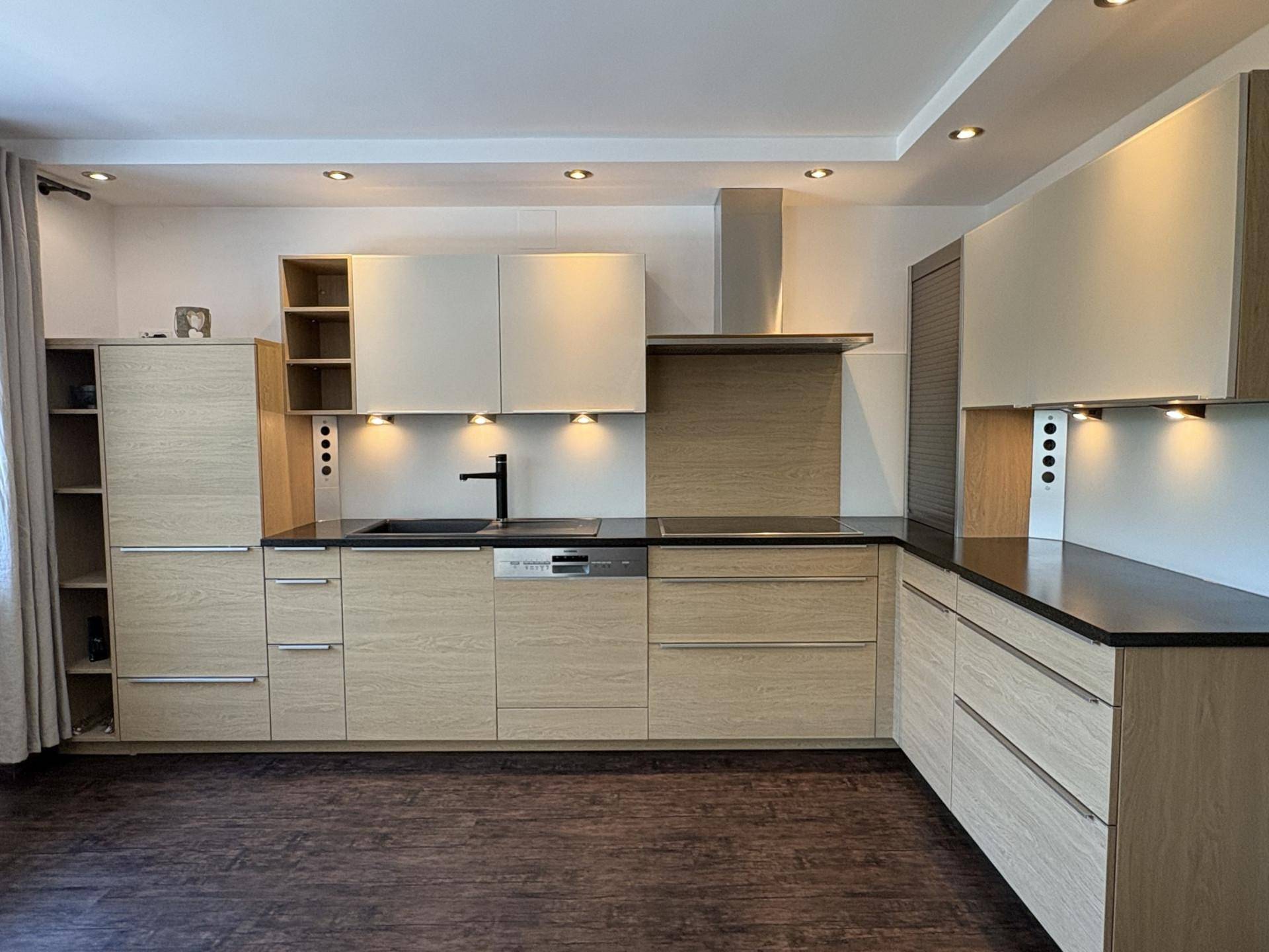 Modernisiertes Wohnhaus in begehrter Lage - ländlich &amp; stadtnah - Widok 2