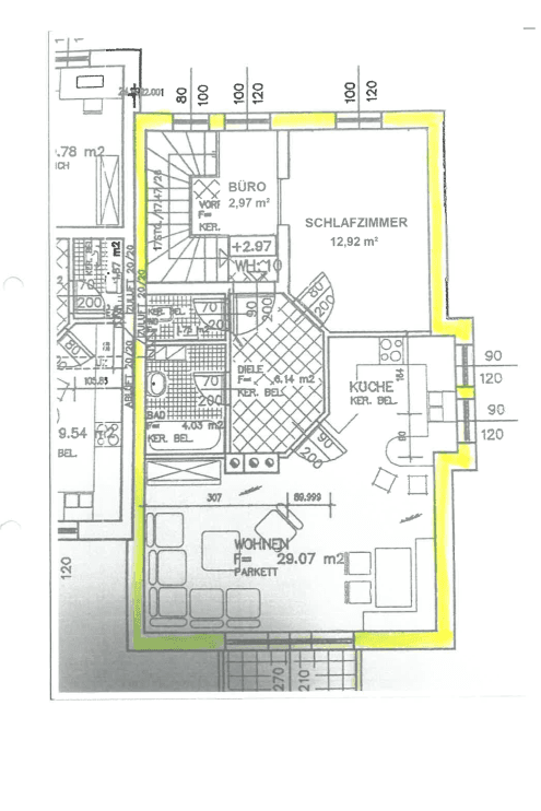 Grundriss einer Wohnung mit Wohnzimmer, Schlafzimmer, Küche, Bad, Büro und Balkon.