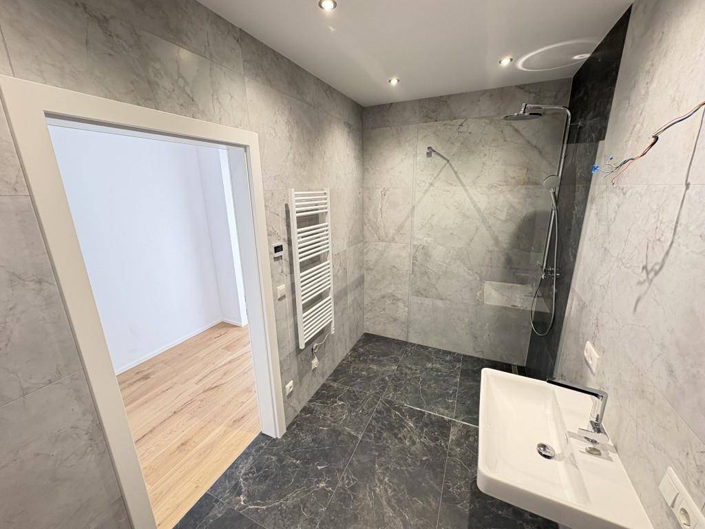 Badezimmer (1)