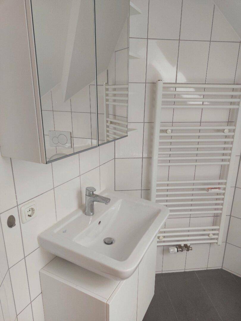 Stilvoll wohnen im denkmalgeschützten Altbau mit Garten - Ansicht 6