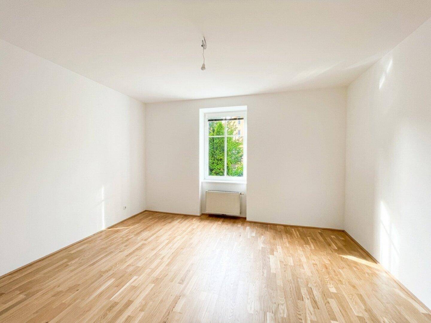 Schöne neu sanierte 2,5 - Zimmer Wohnung in LINZ URFAHR ab 01.08.2026 verfügbar - Ansicht 3